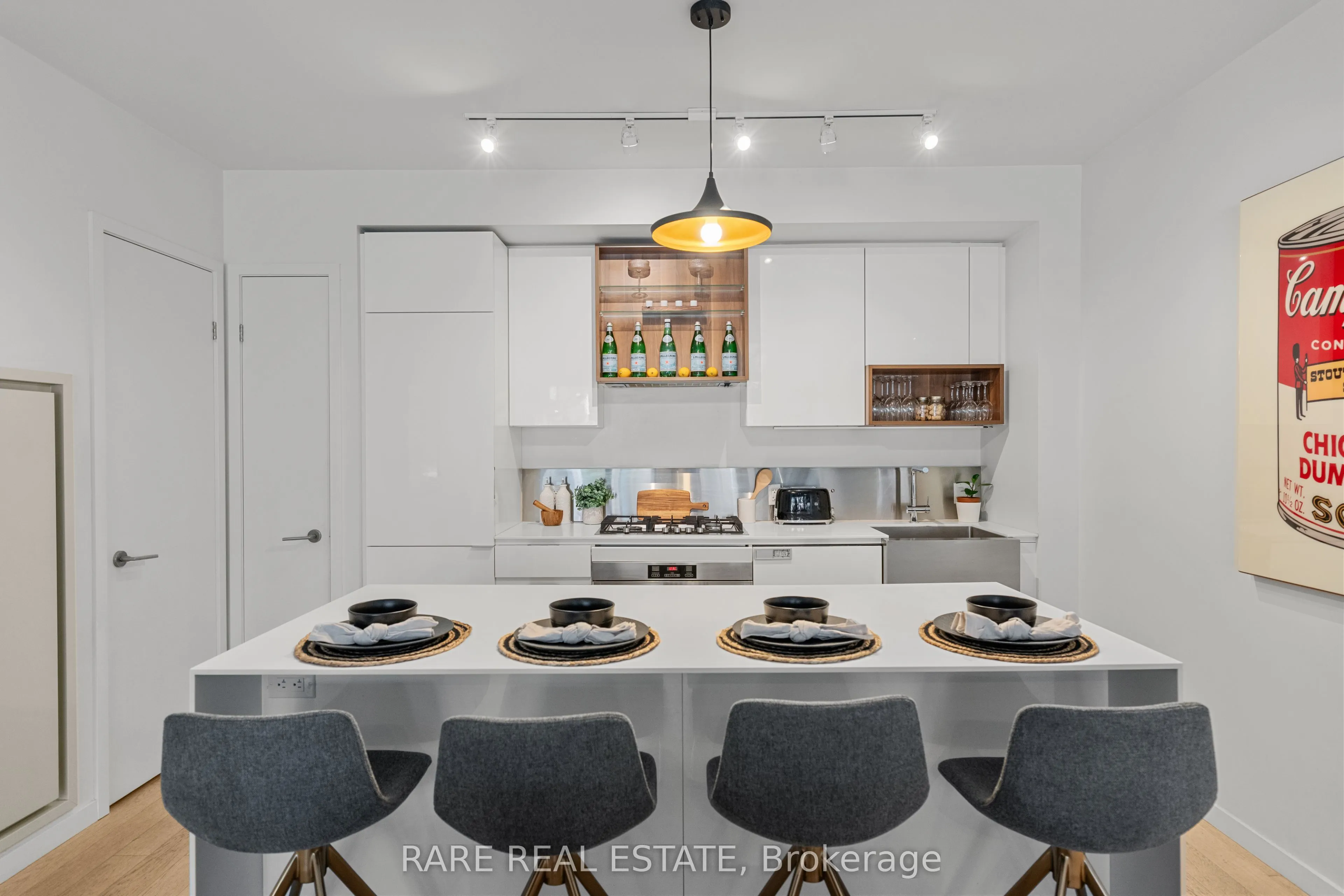 377 Sorauren Avenue, #2