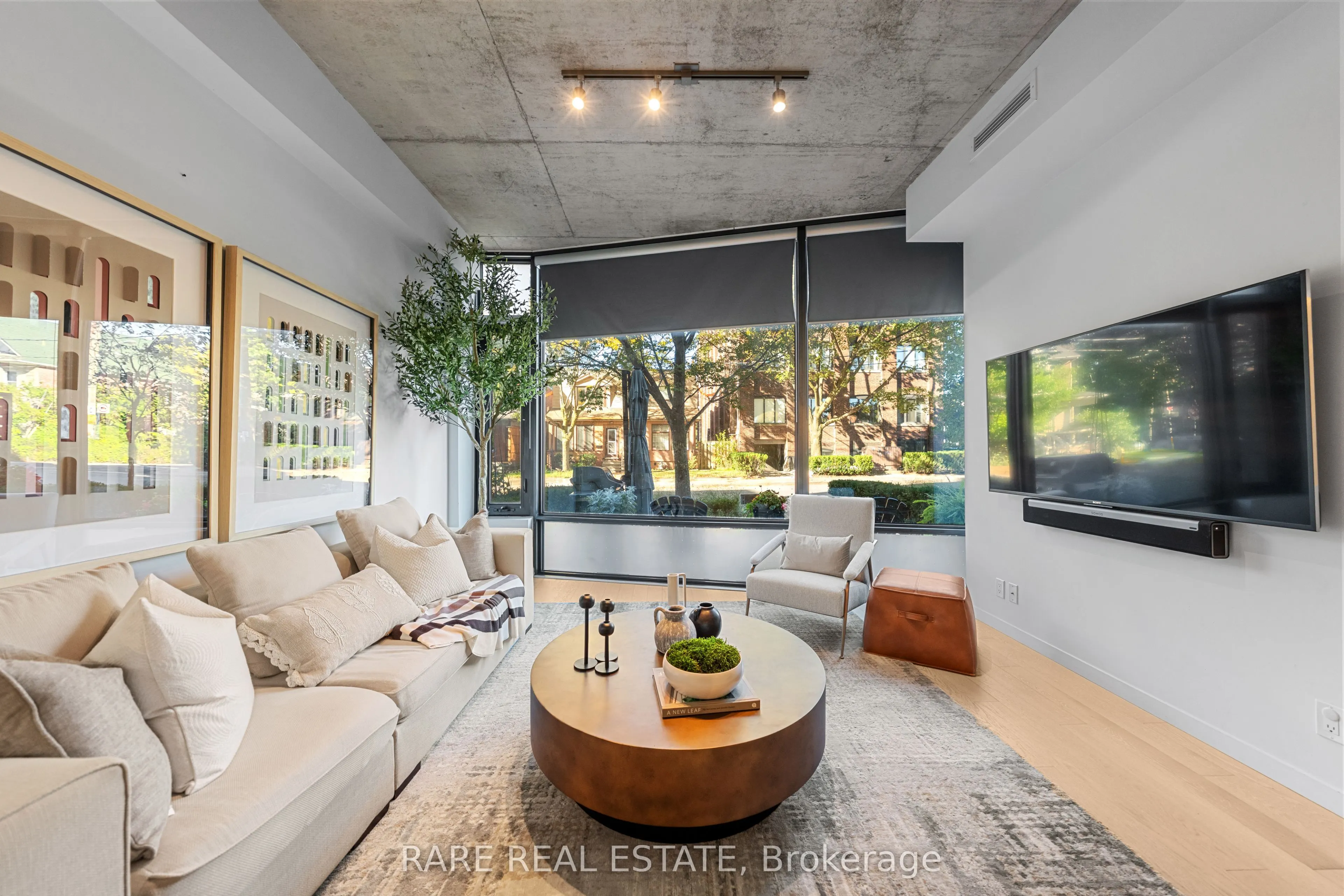 377 Sorauren Avenue, #2