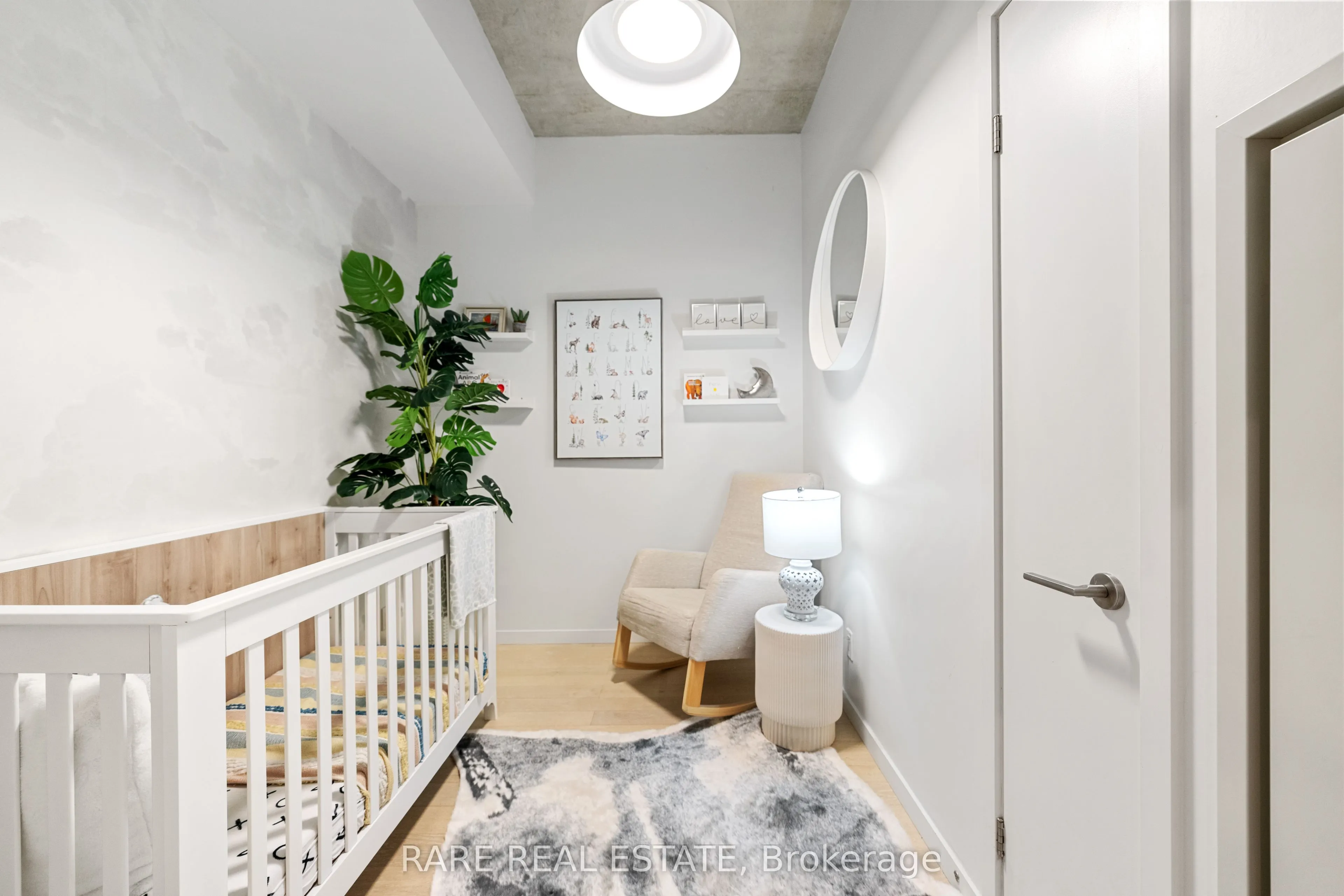 377 Sorauren Avenue, #2
