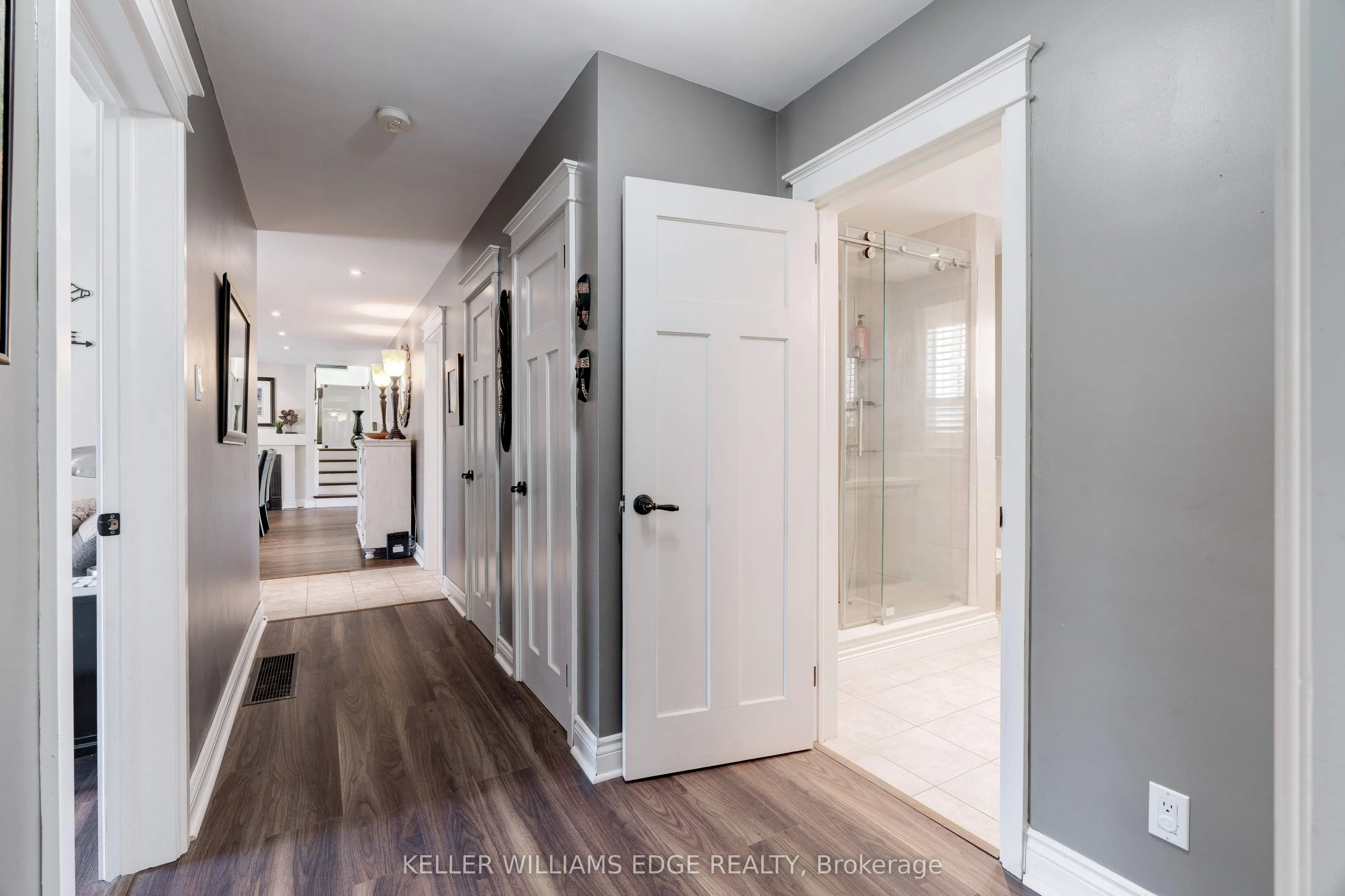 4391 Lakeshore Road