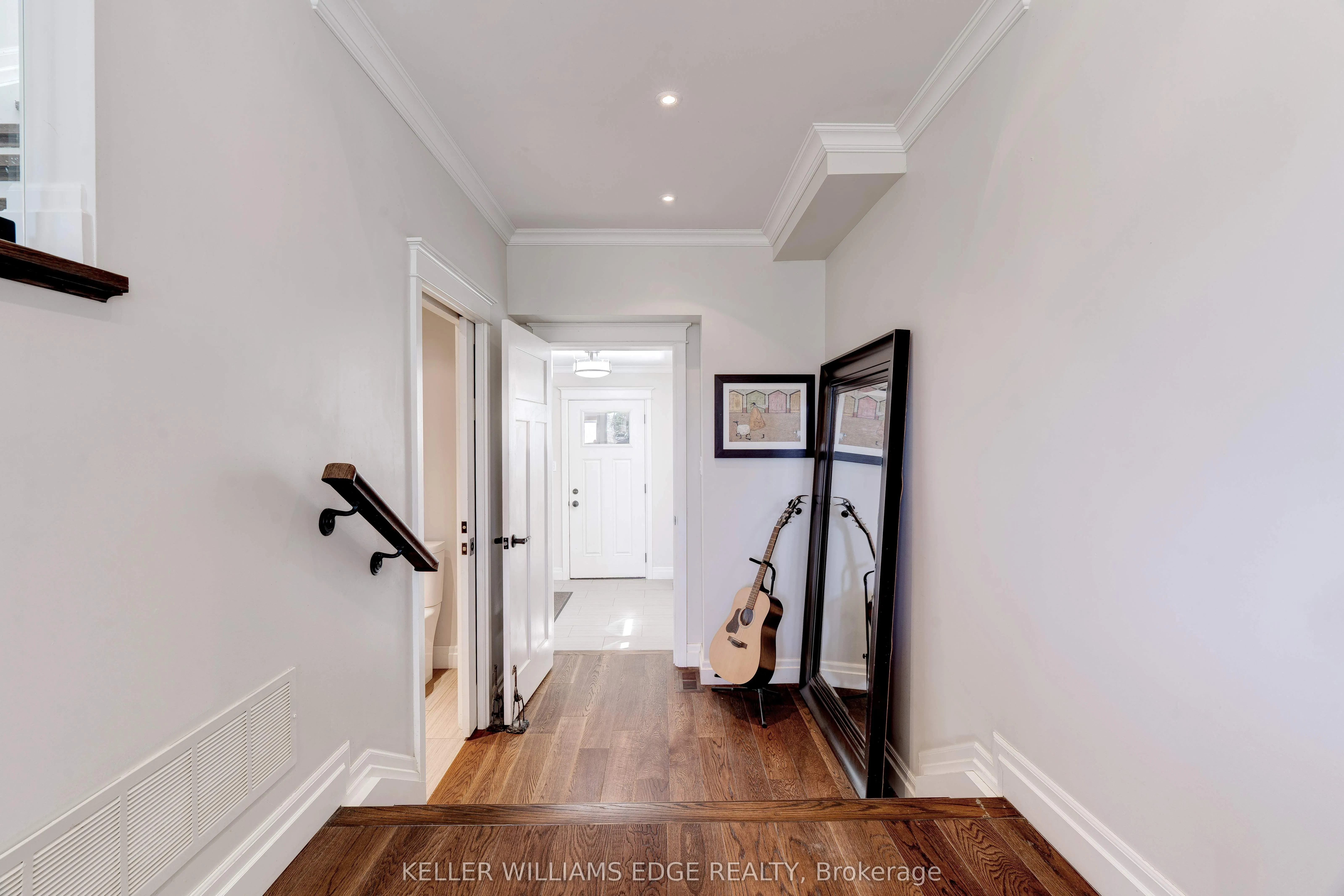 4391 Lakeshore Road
