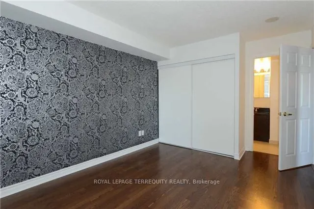 5 Michael Power Place, #1503
