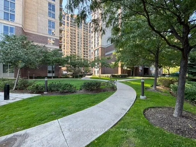 5 Michael Power Place, #1503