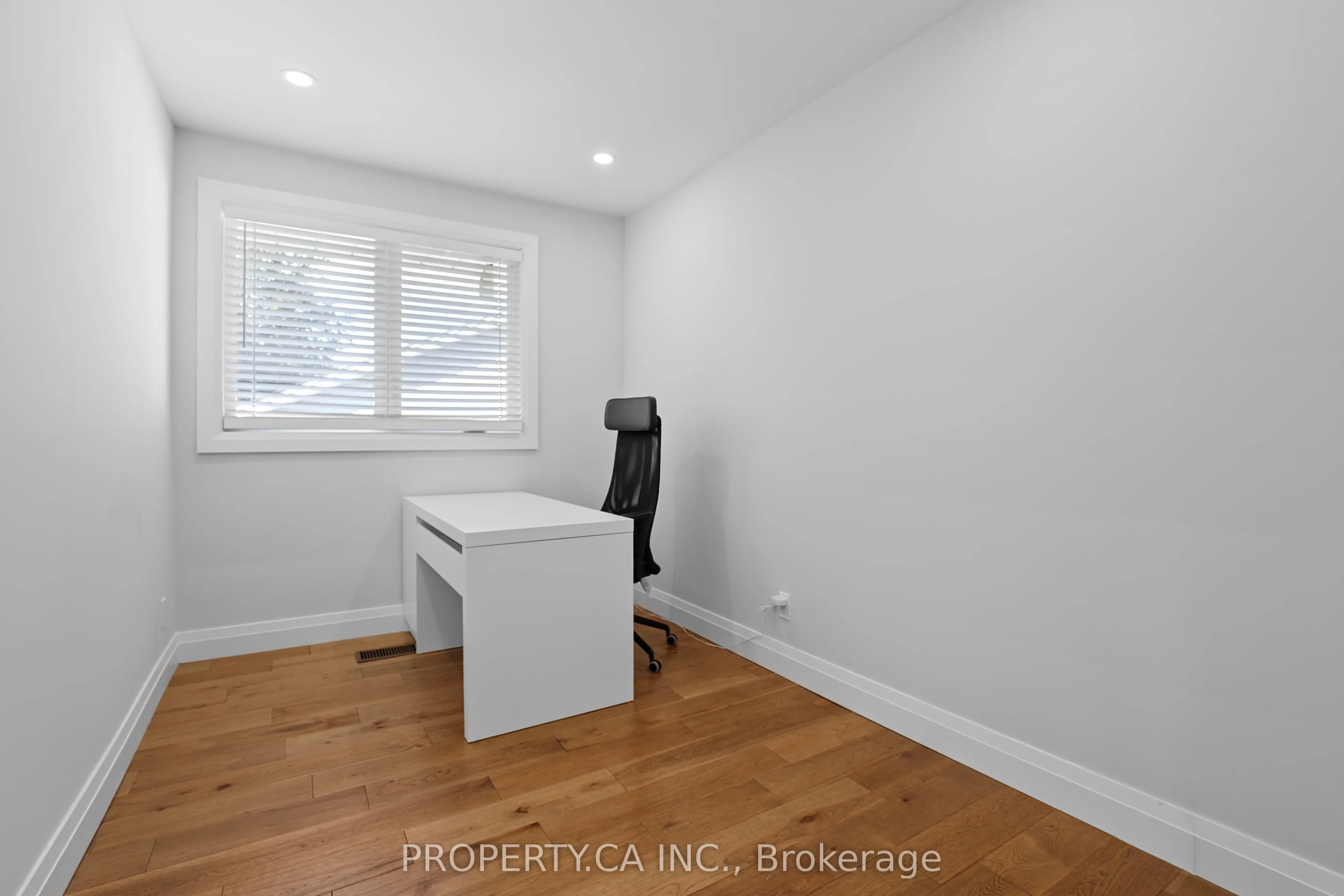 132 Princess Anne Crescent