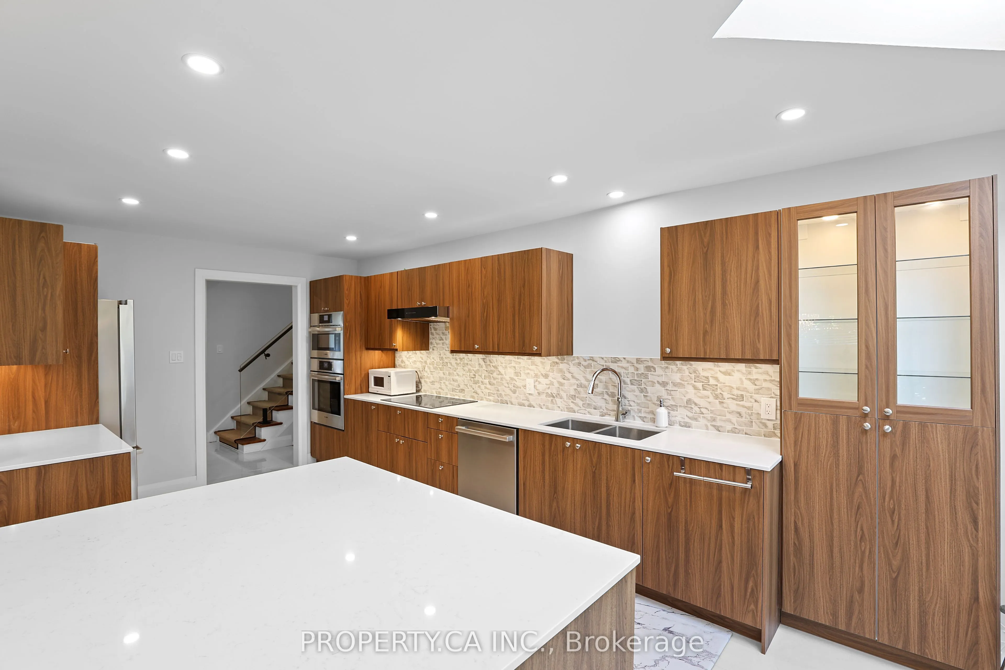 132 Princess Anne Crescent