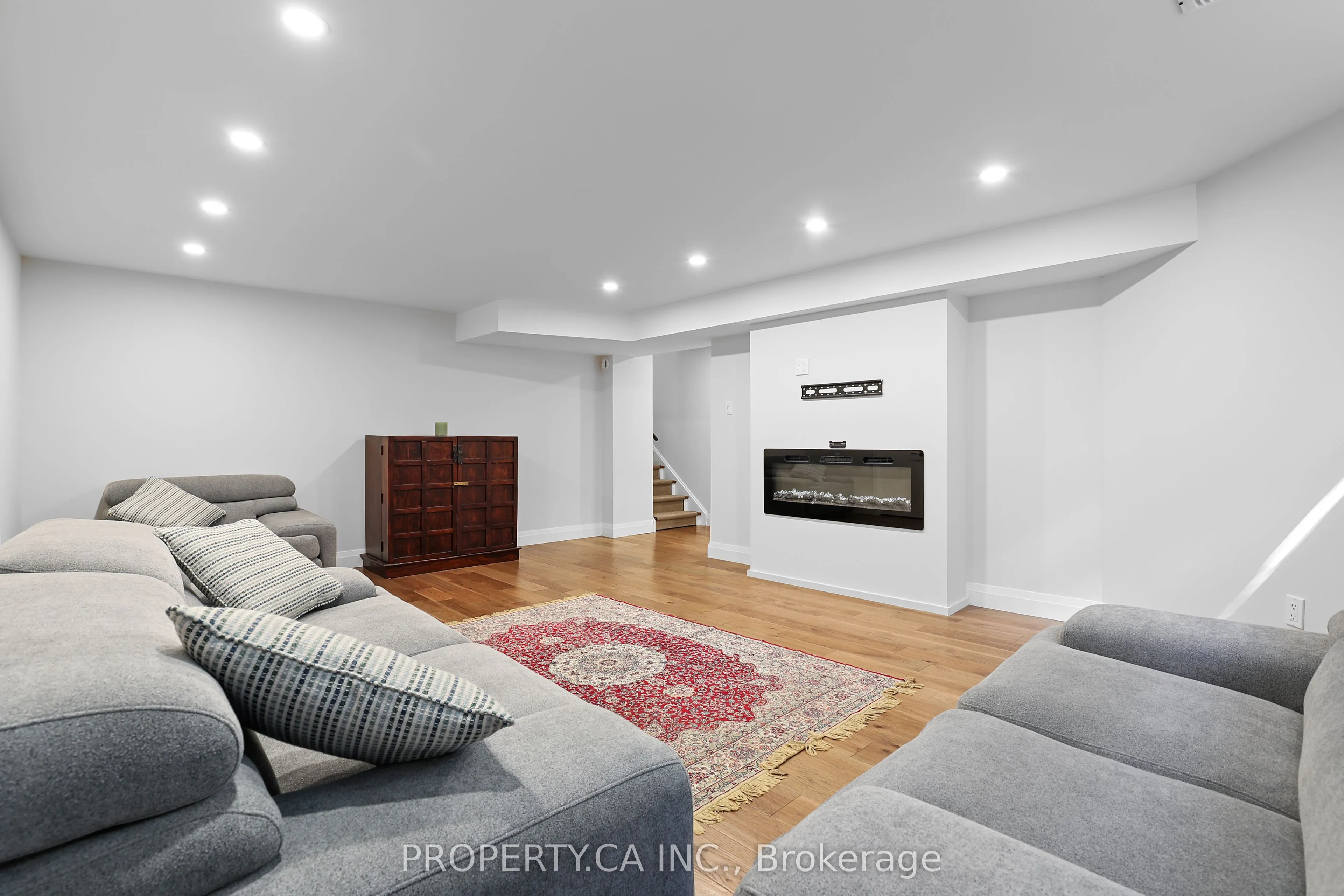 132 Princess Anne Crescent