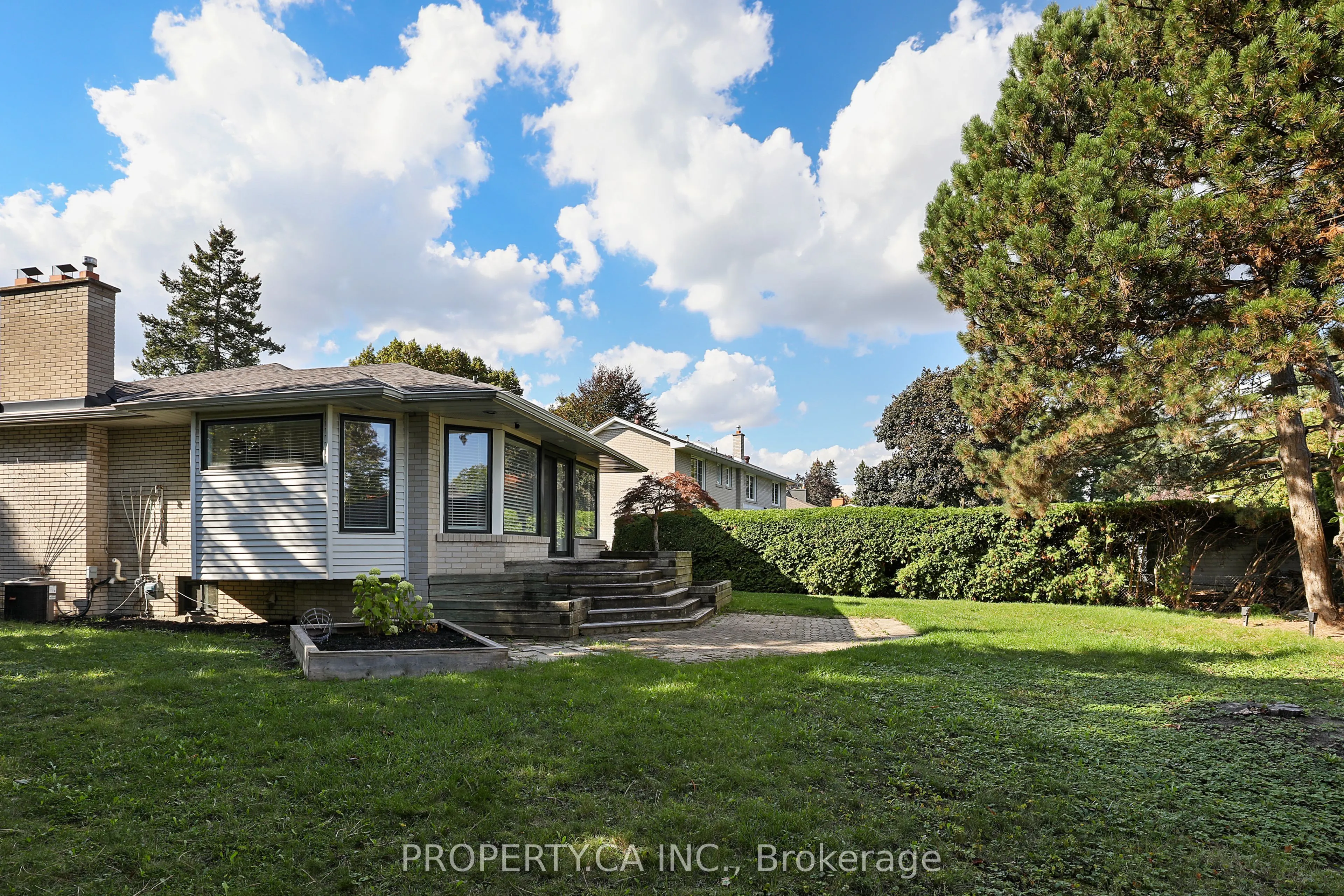 132 Princess Anne Crescent