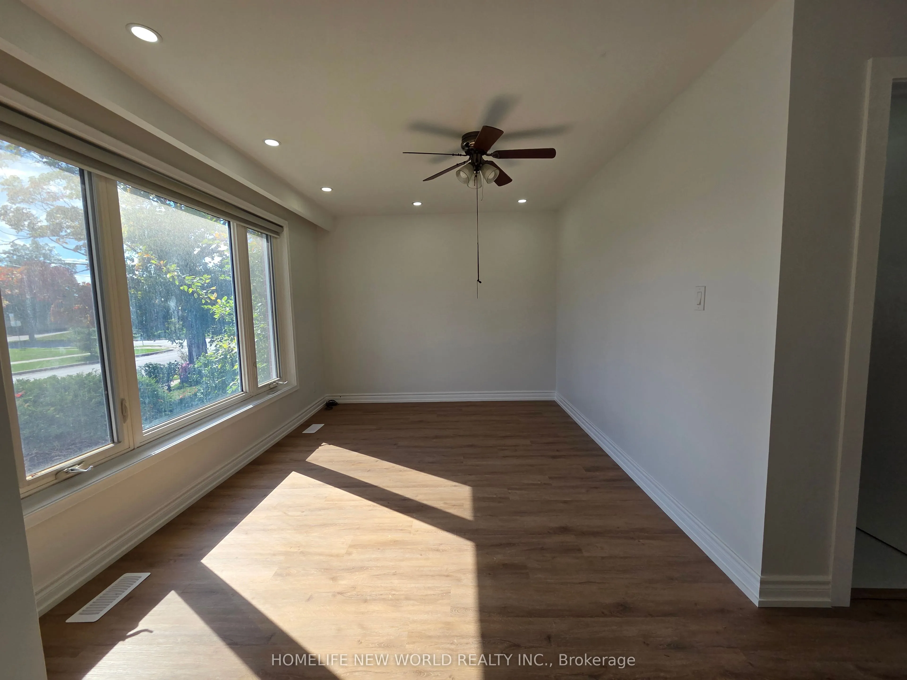 81 Taysham Crescent, #Main