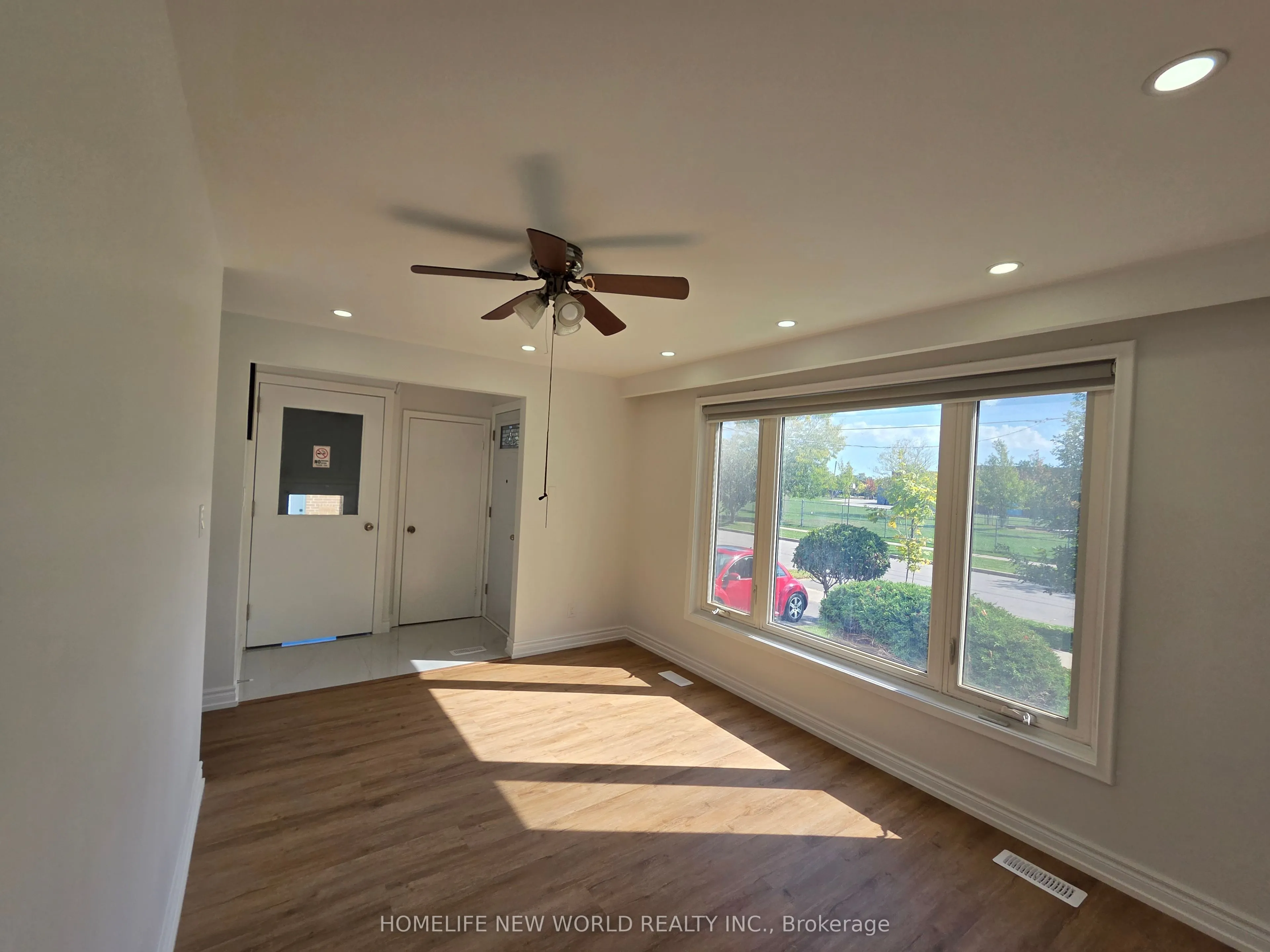 81 Taysham Crescent, #Main