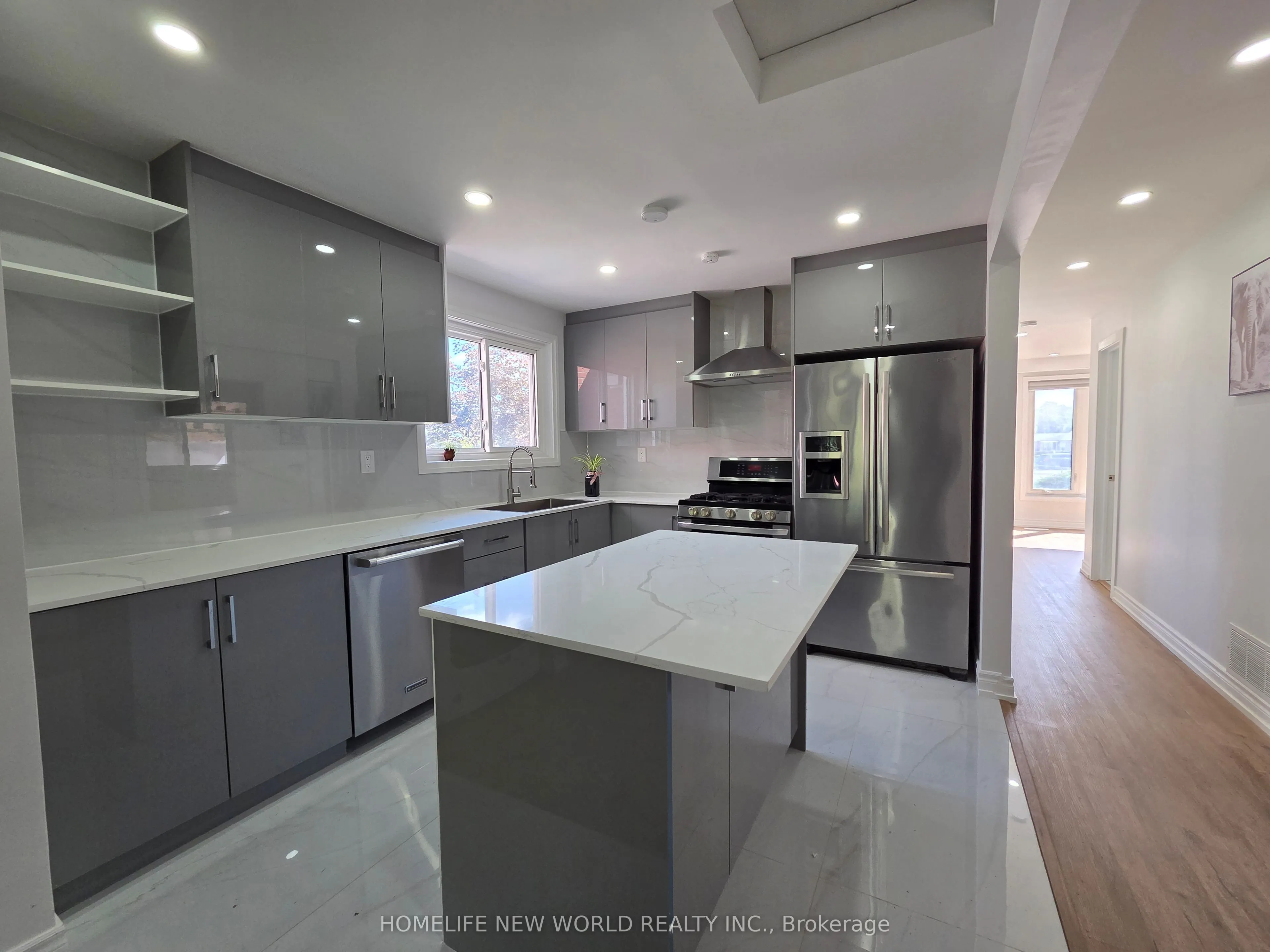 81 Taysham Crescent, #Main