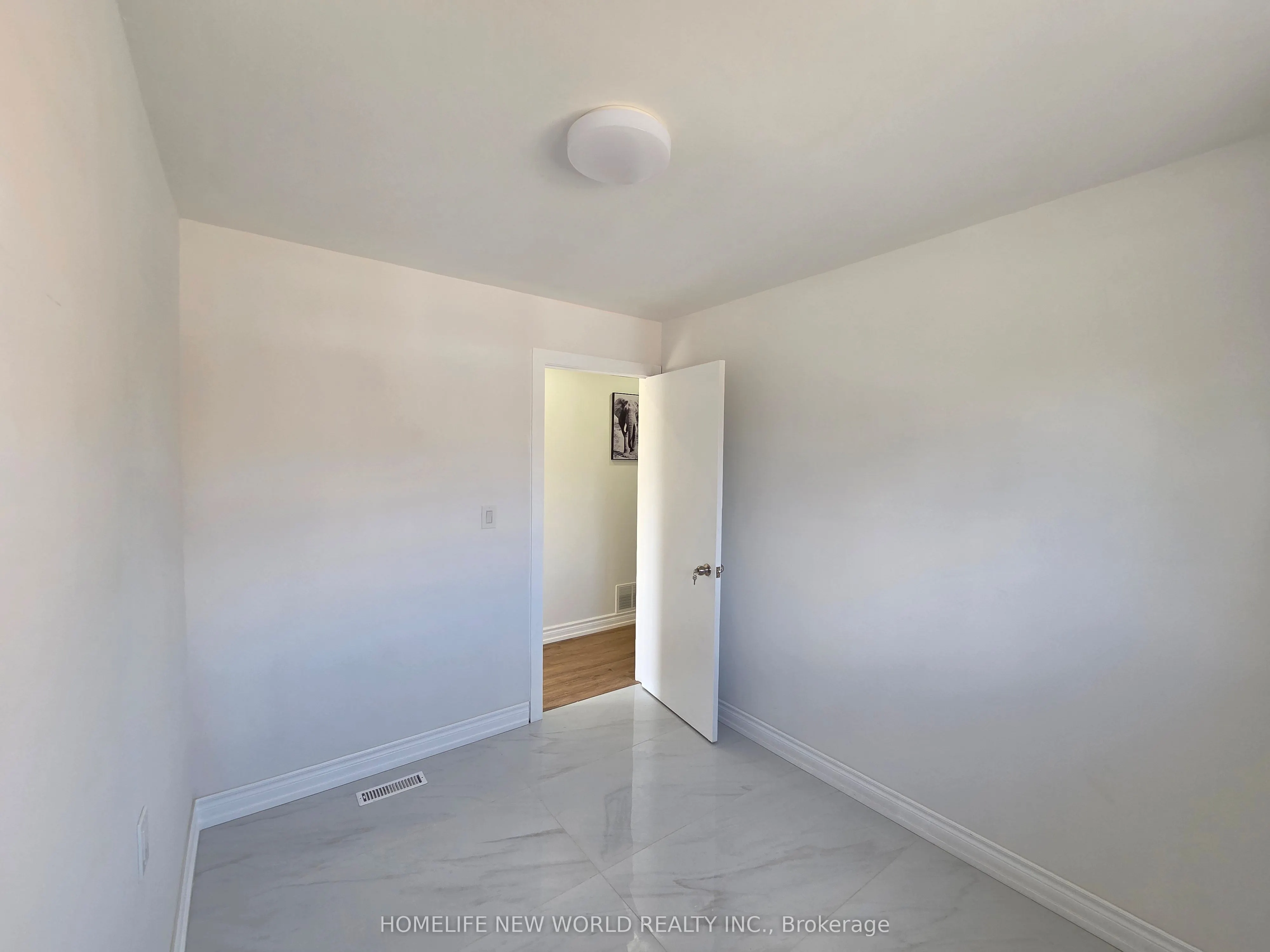 81 Taysham Crescent, #Main
