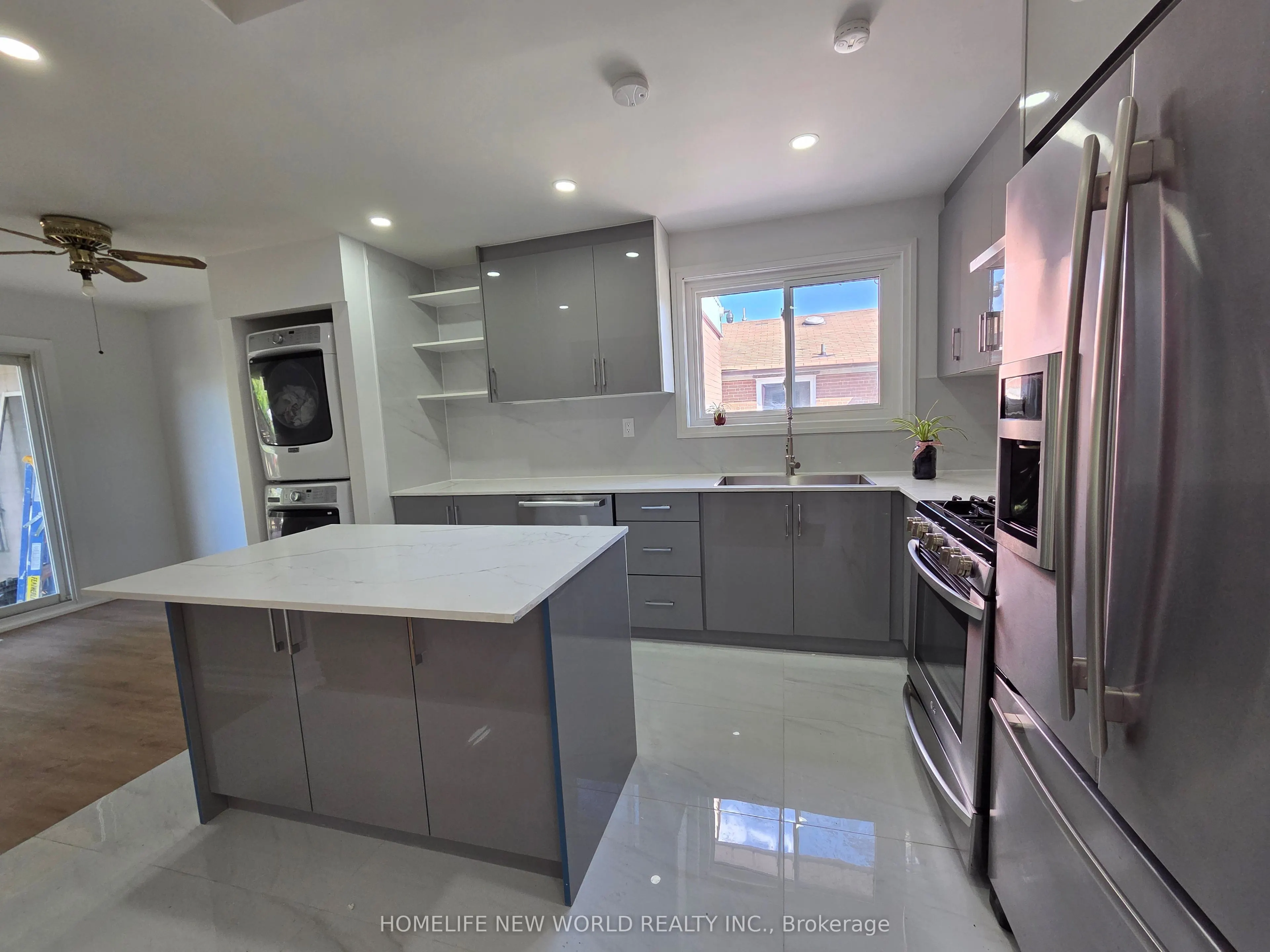 81 Taysham Crescent, #Main