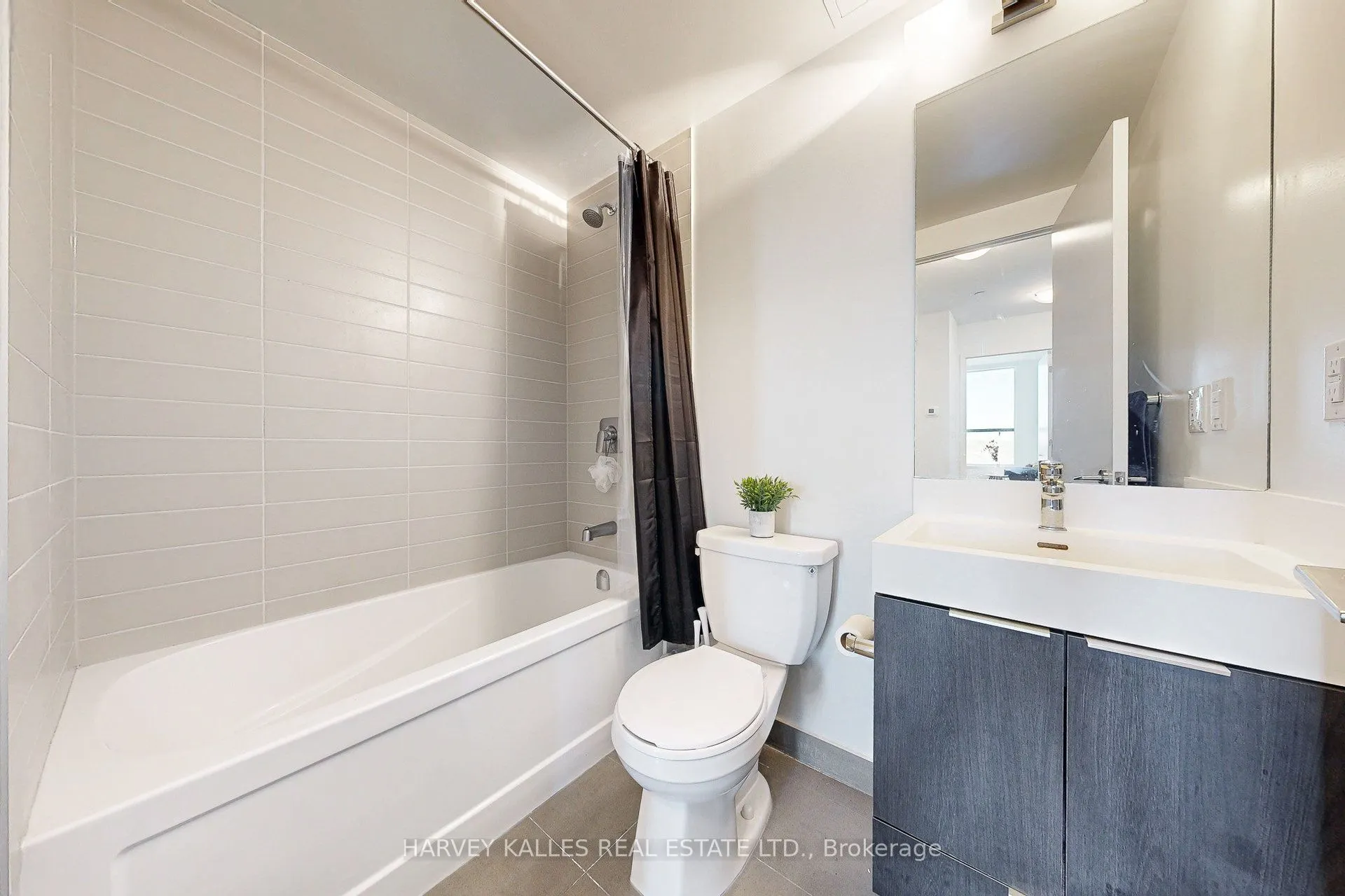 3100 Keele Street, #703
