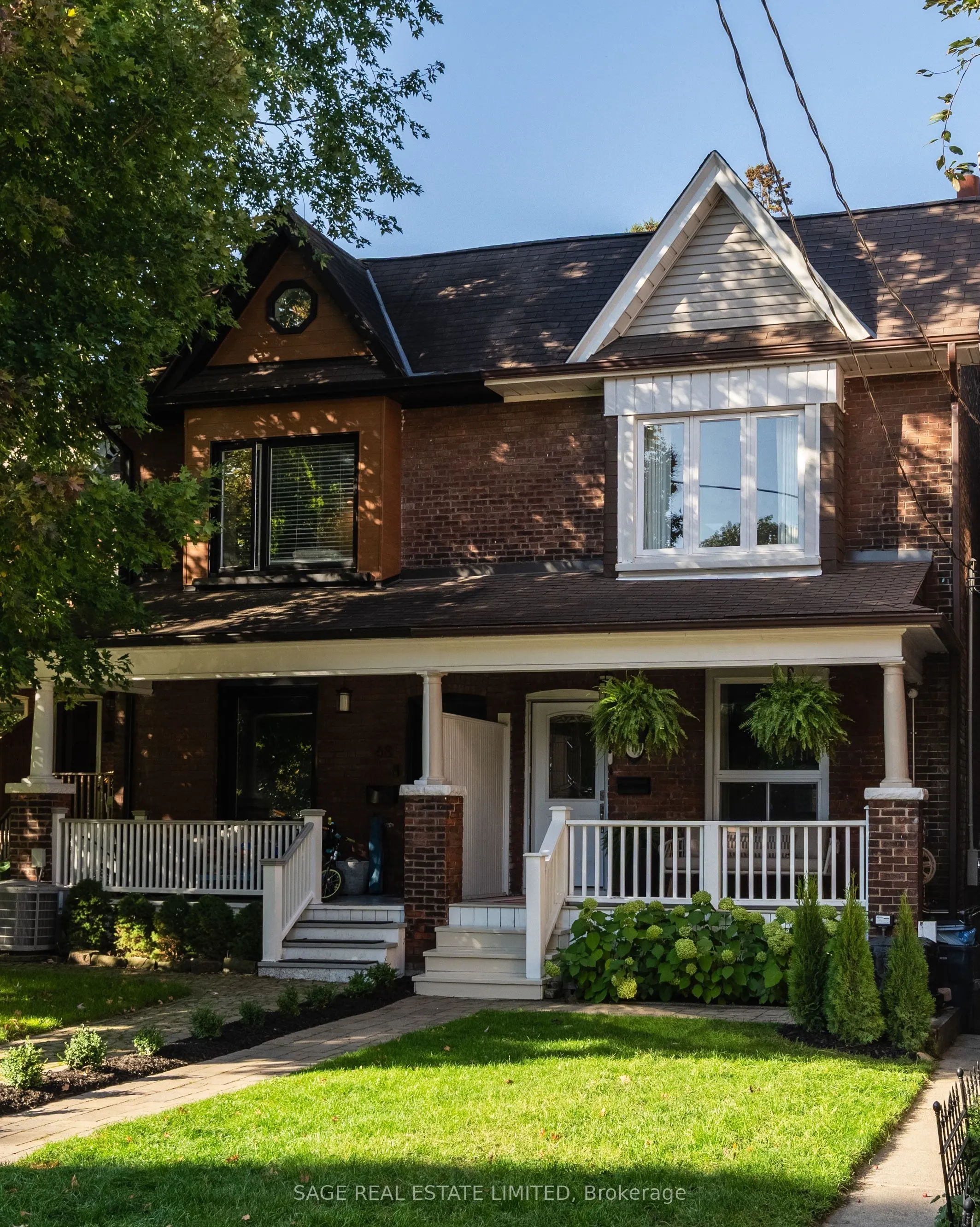 70 Medland Crescent
