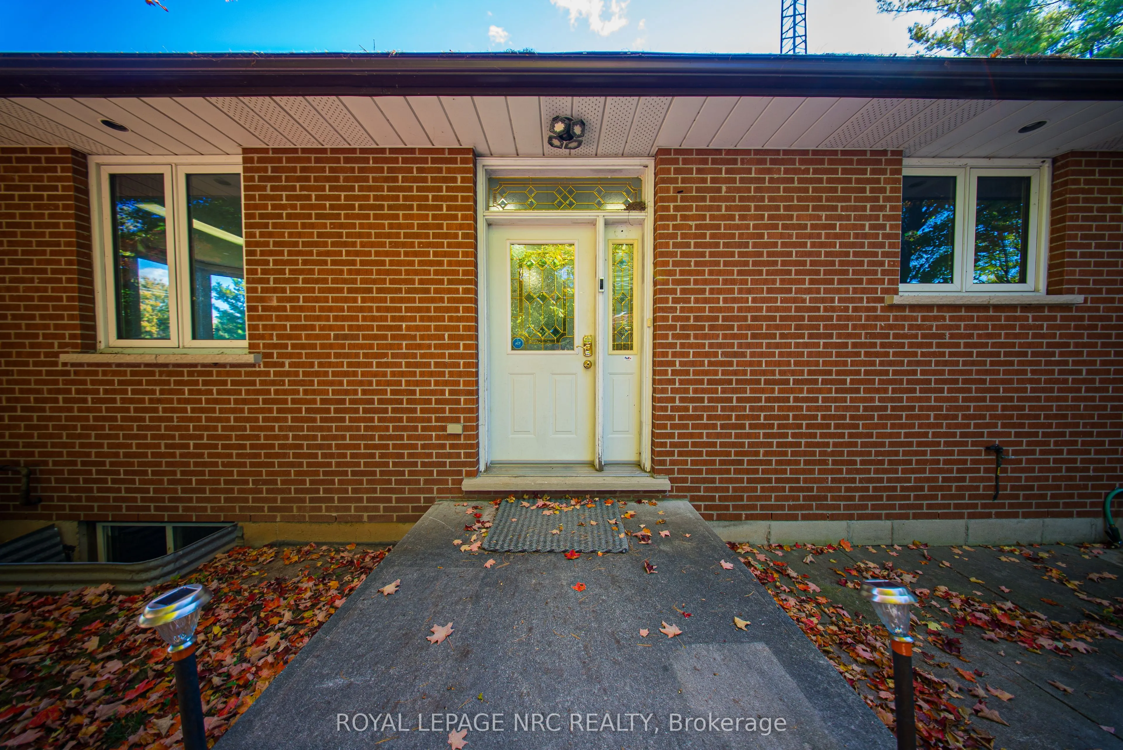 8334 Guelph Line