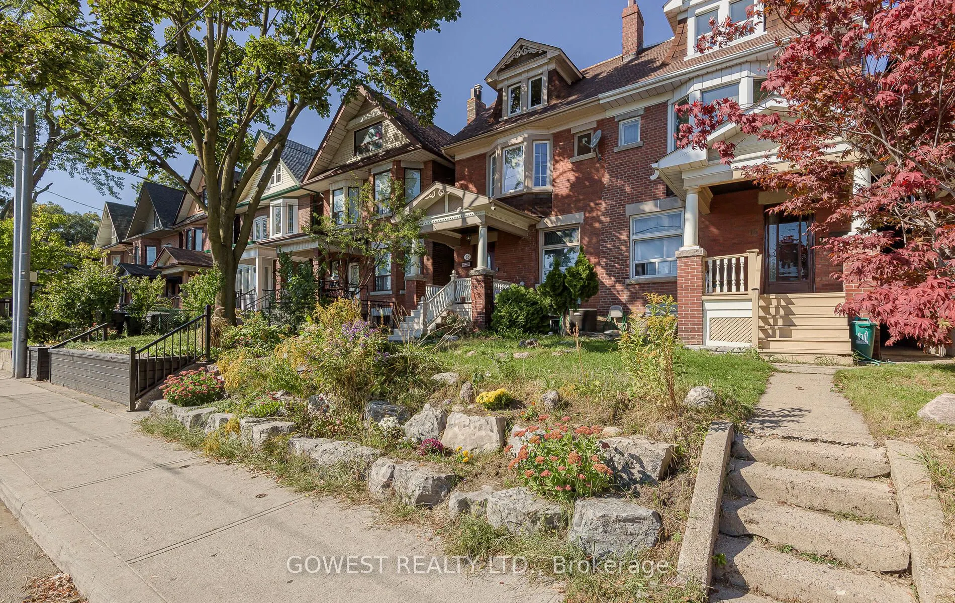 16 Edna Avenue