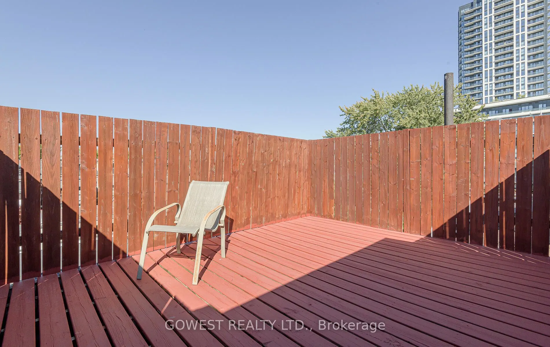 16 Edna Avenue