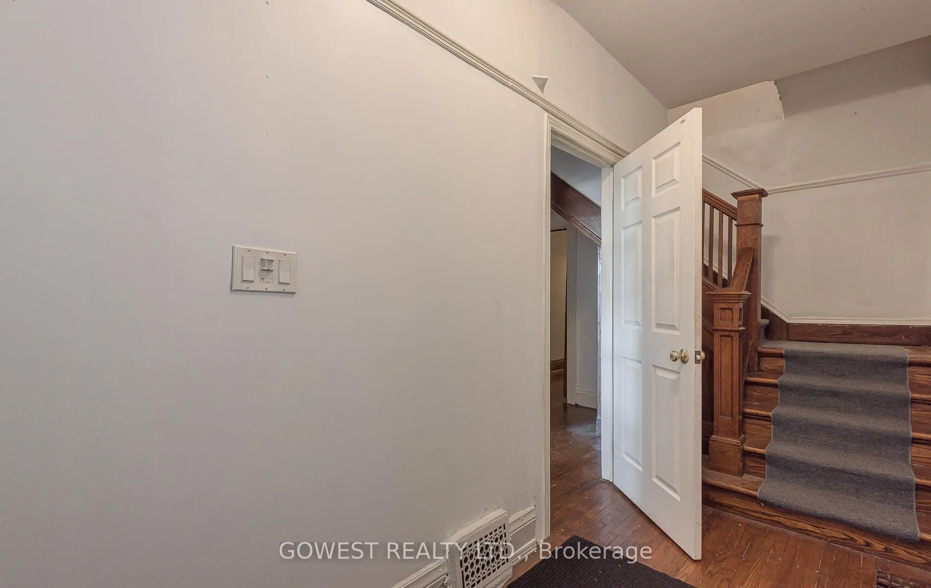 16 Edna Avenue