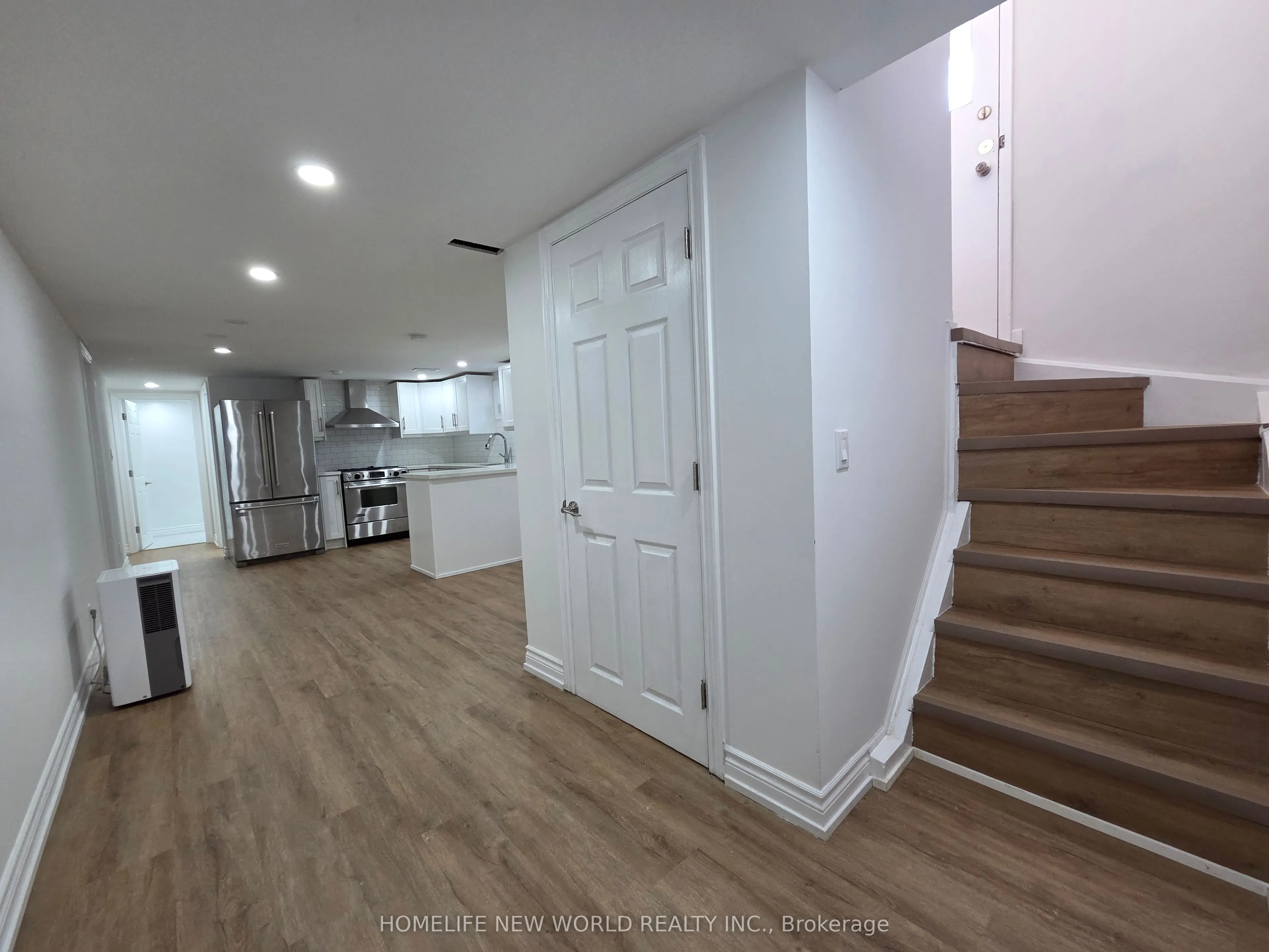 81 Taysham Crescent, #Basement