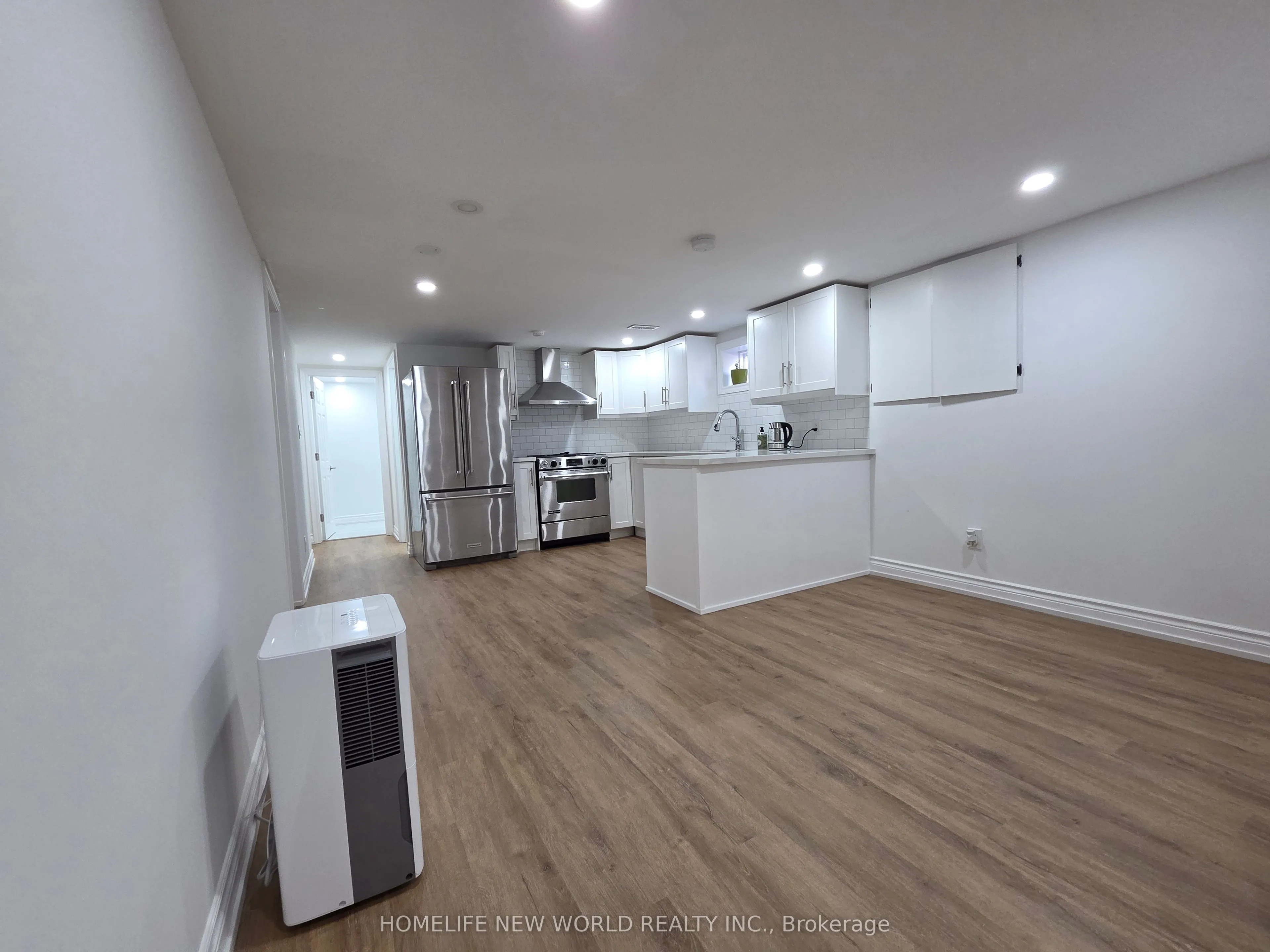 81 Taysham Crescent, #Basement