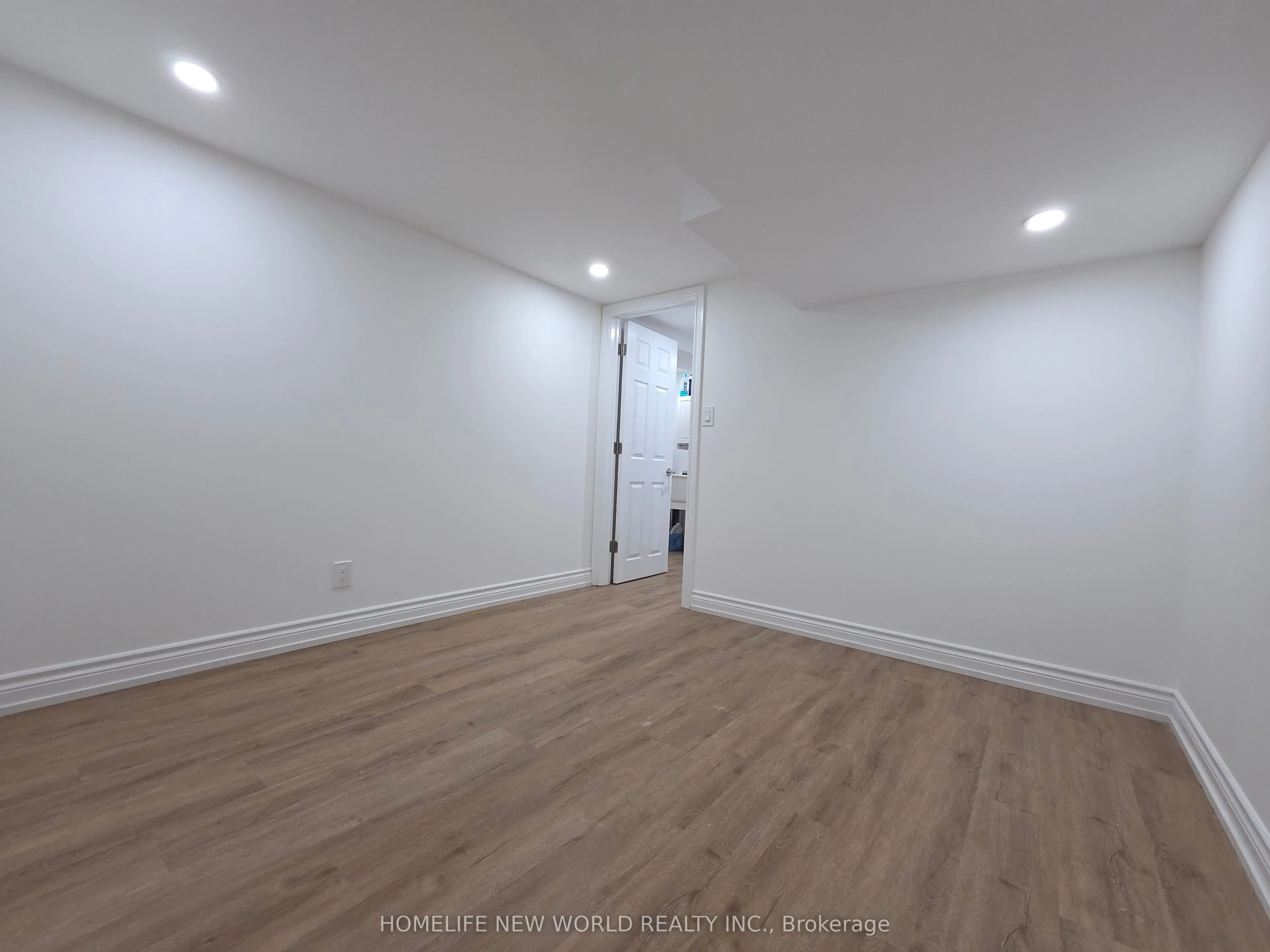 81 Taysham Crescent, #Basement