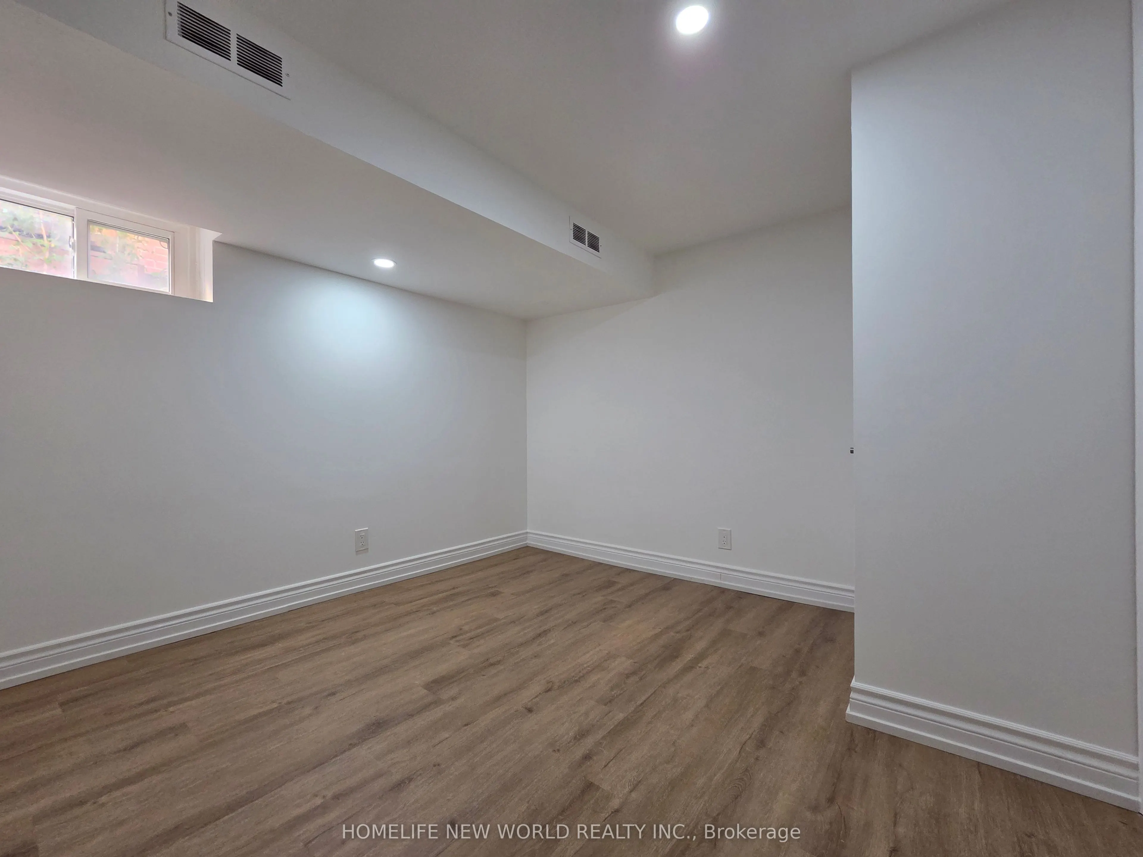 81 Taysham Crescent, #Basement