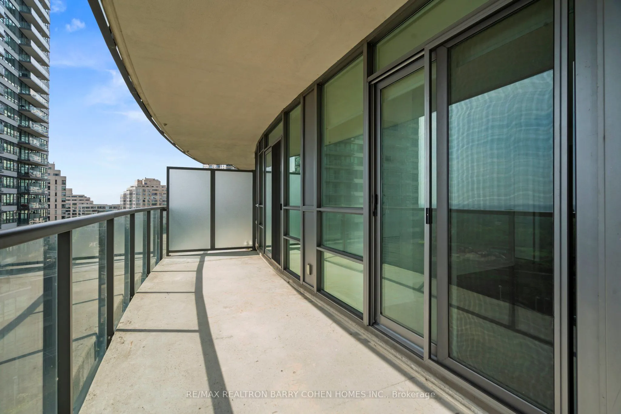 15 Legion Road, #806