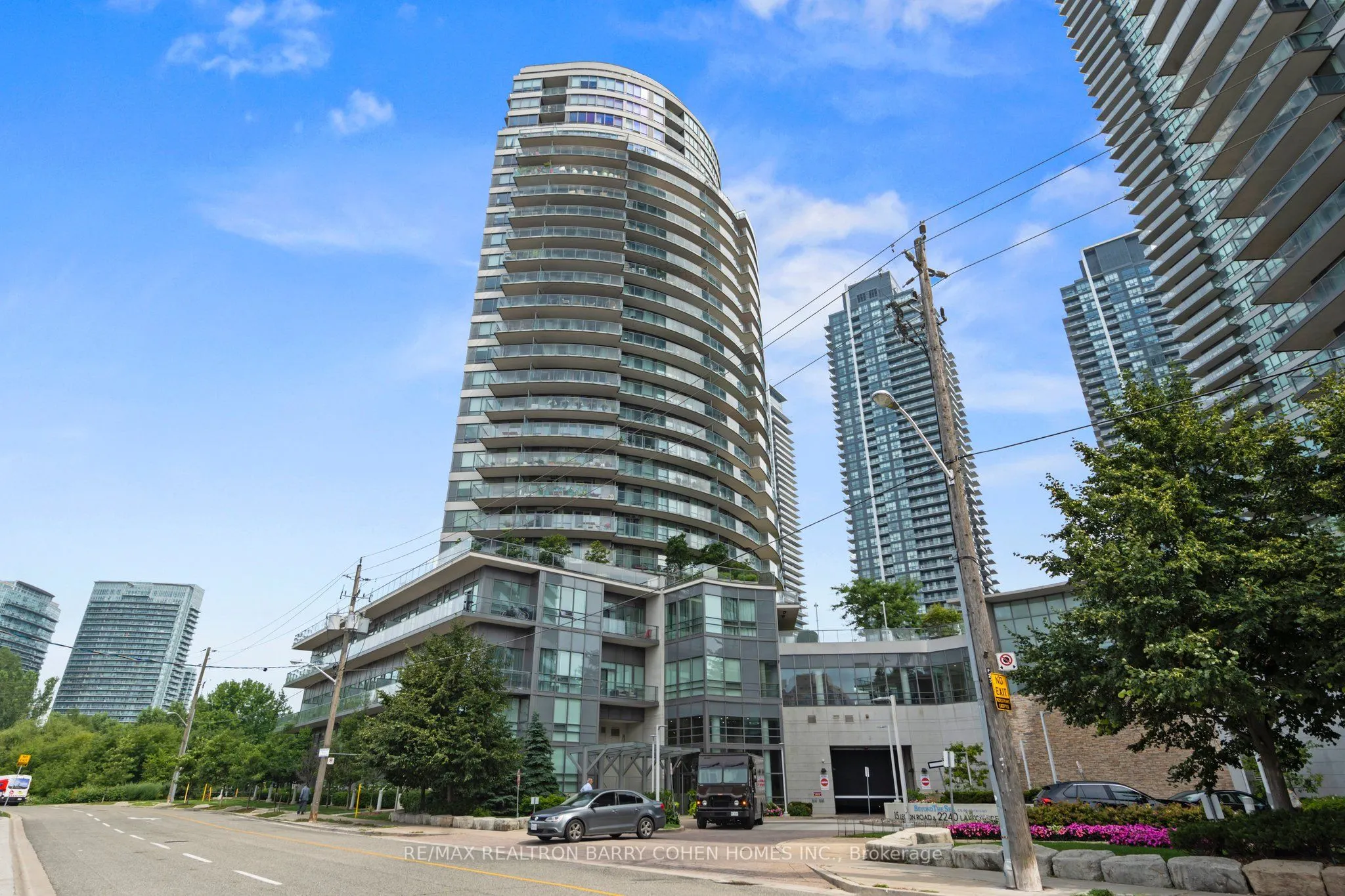 15 Legion Road, #806