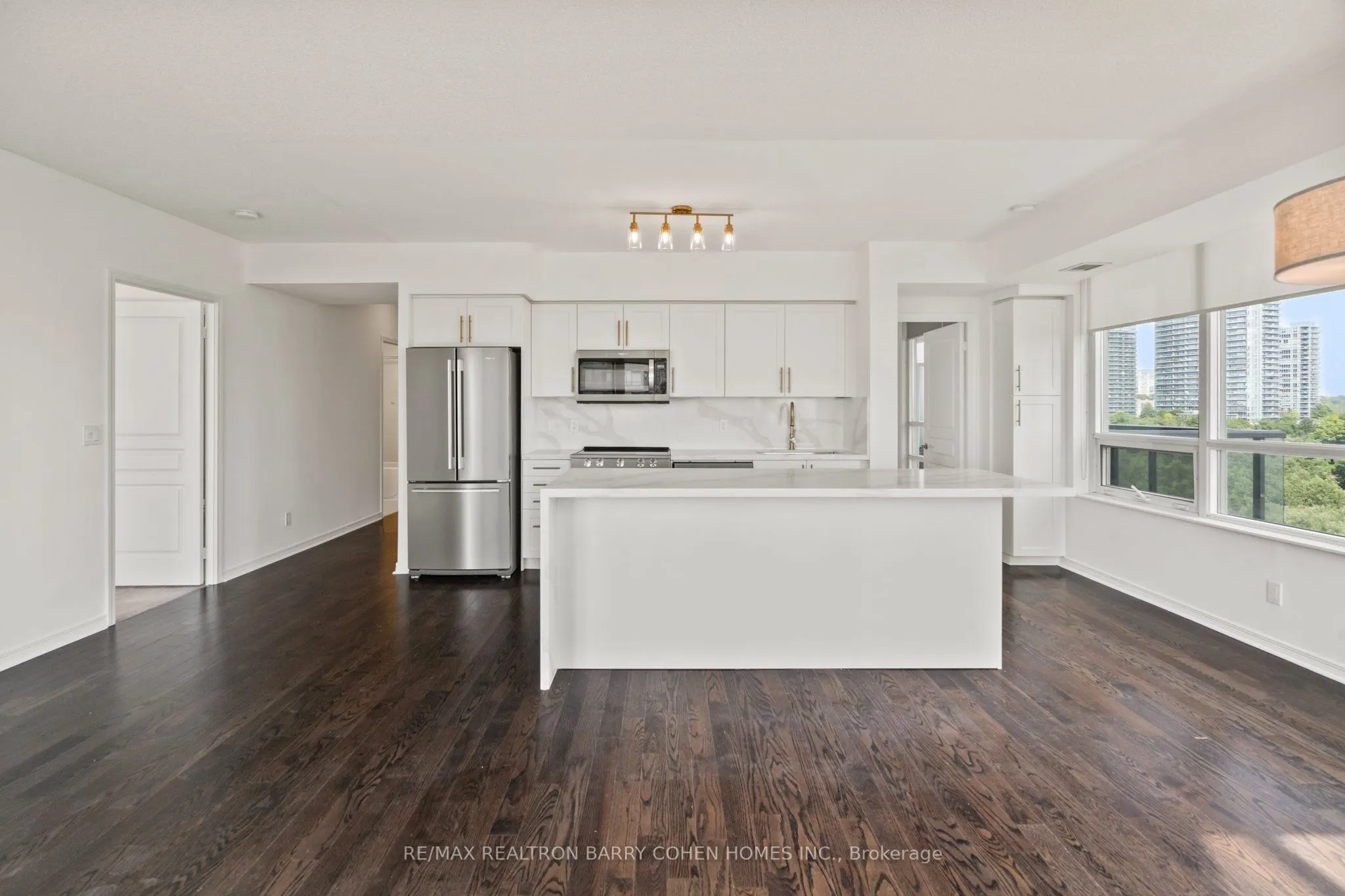 15 Legion Road, #806