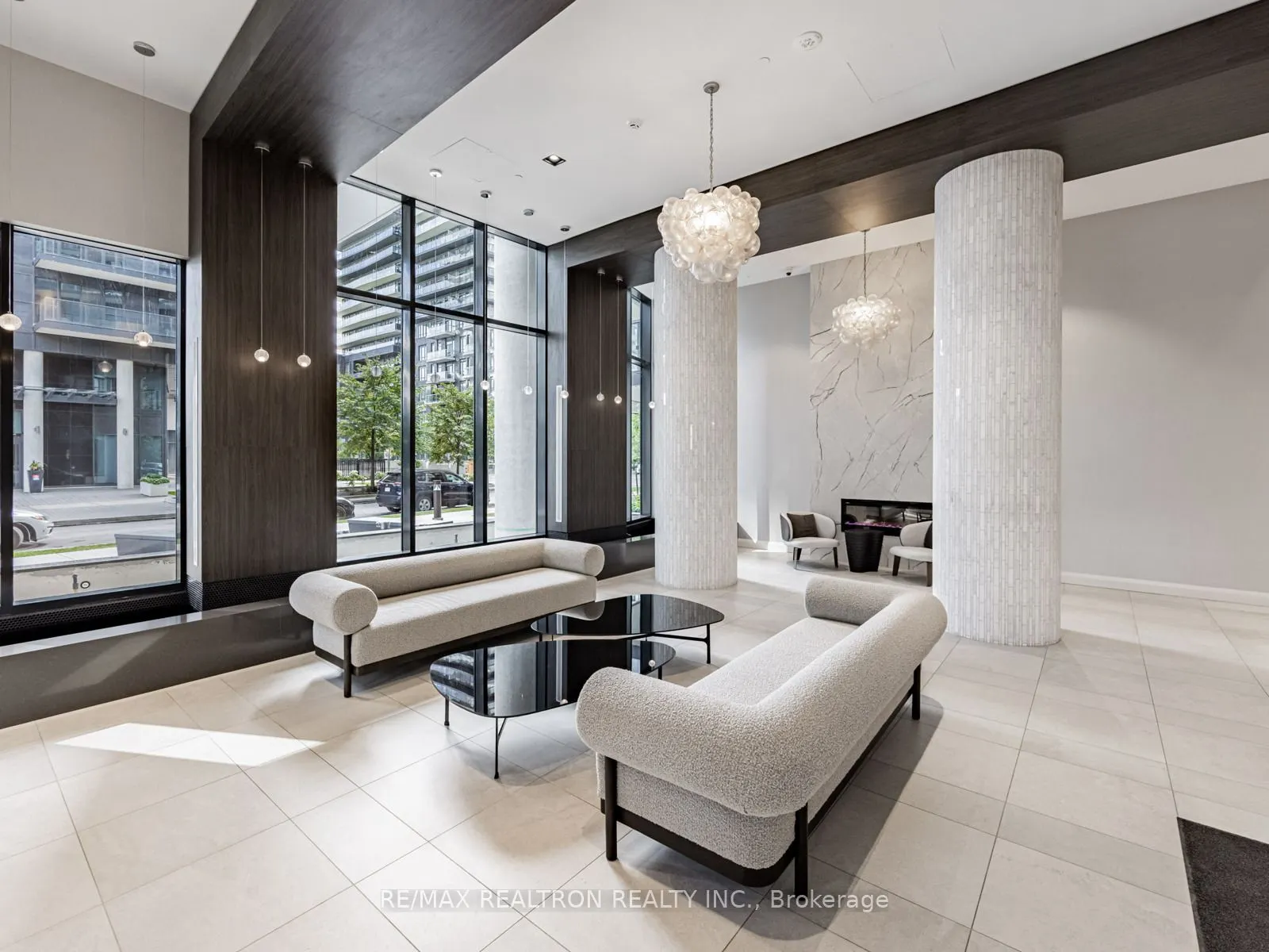 38 Annie Craig Drive, #4106