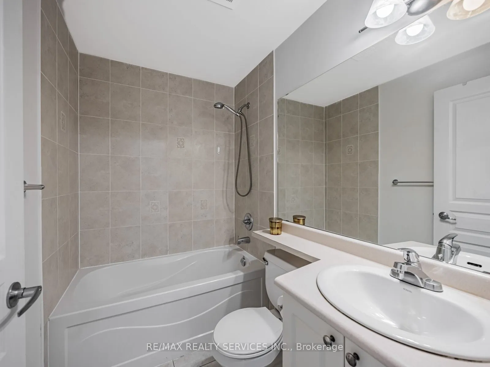 225 Webb Drive, #1004