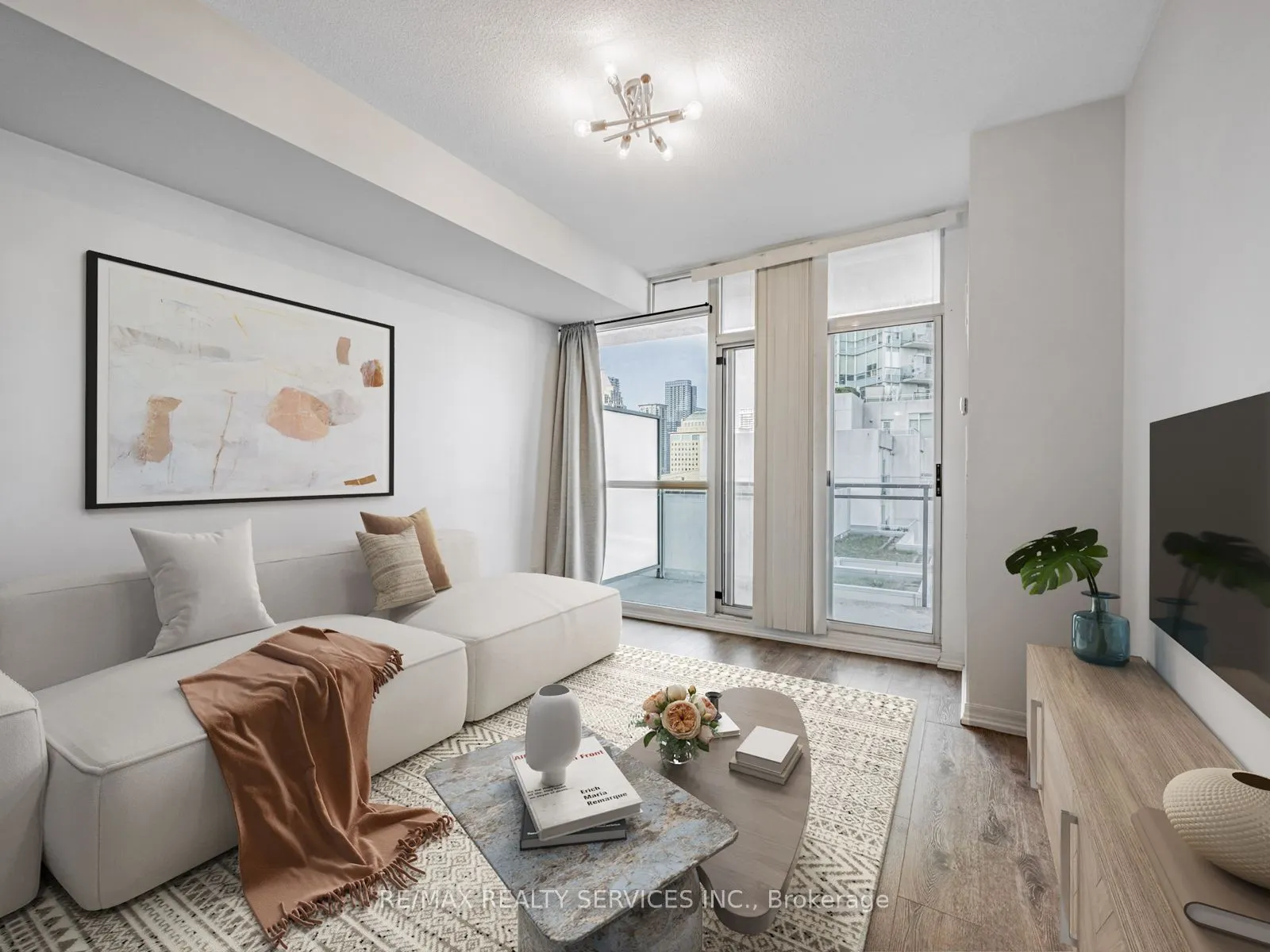 225 Webb Drive, #1004