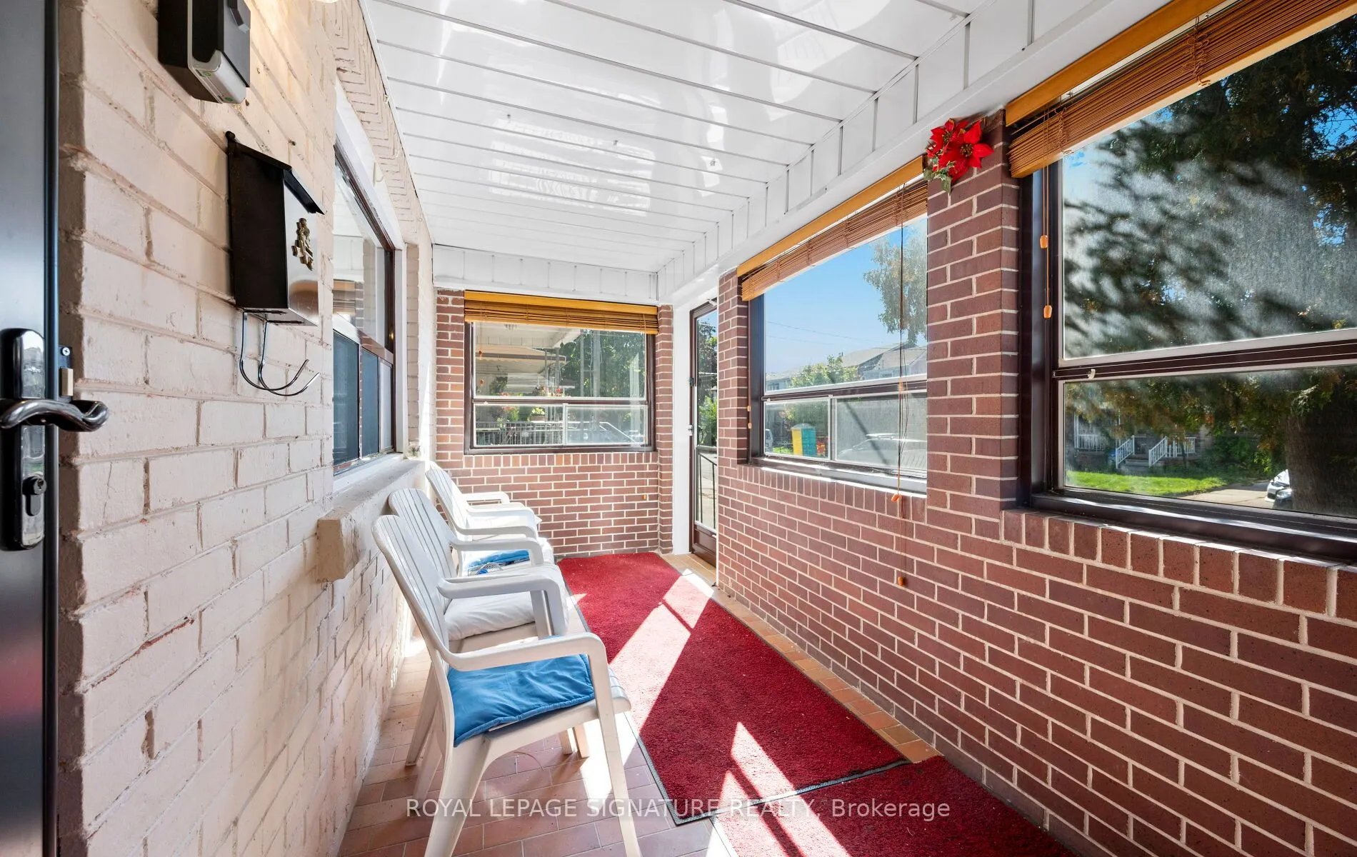 69 Chambers Avenue