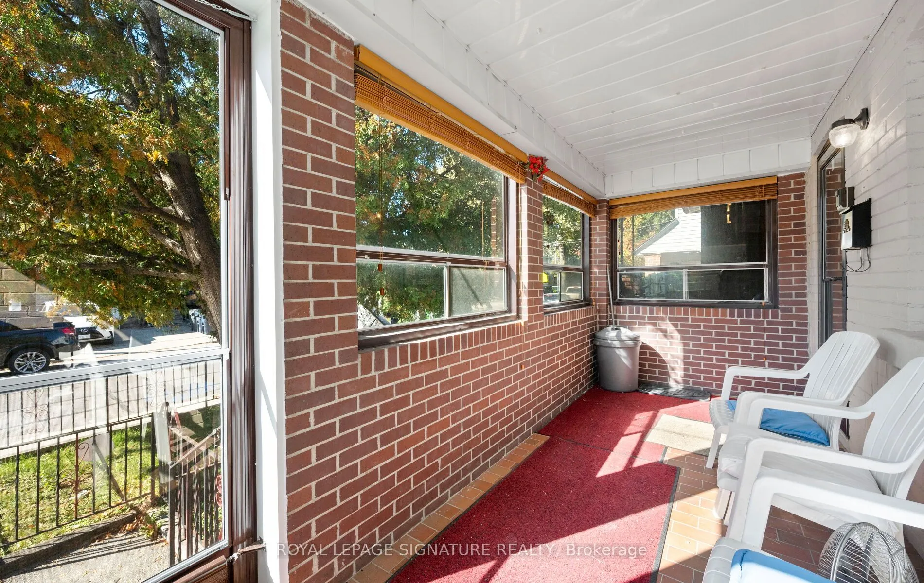 69 Chambers Avenue