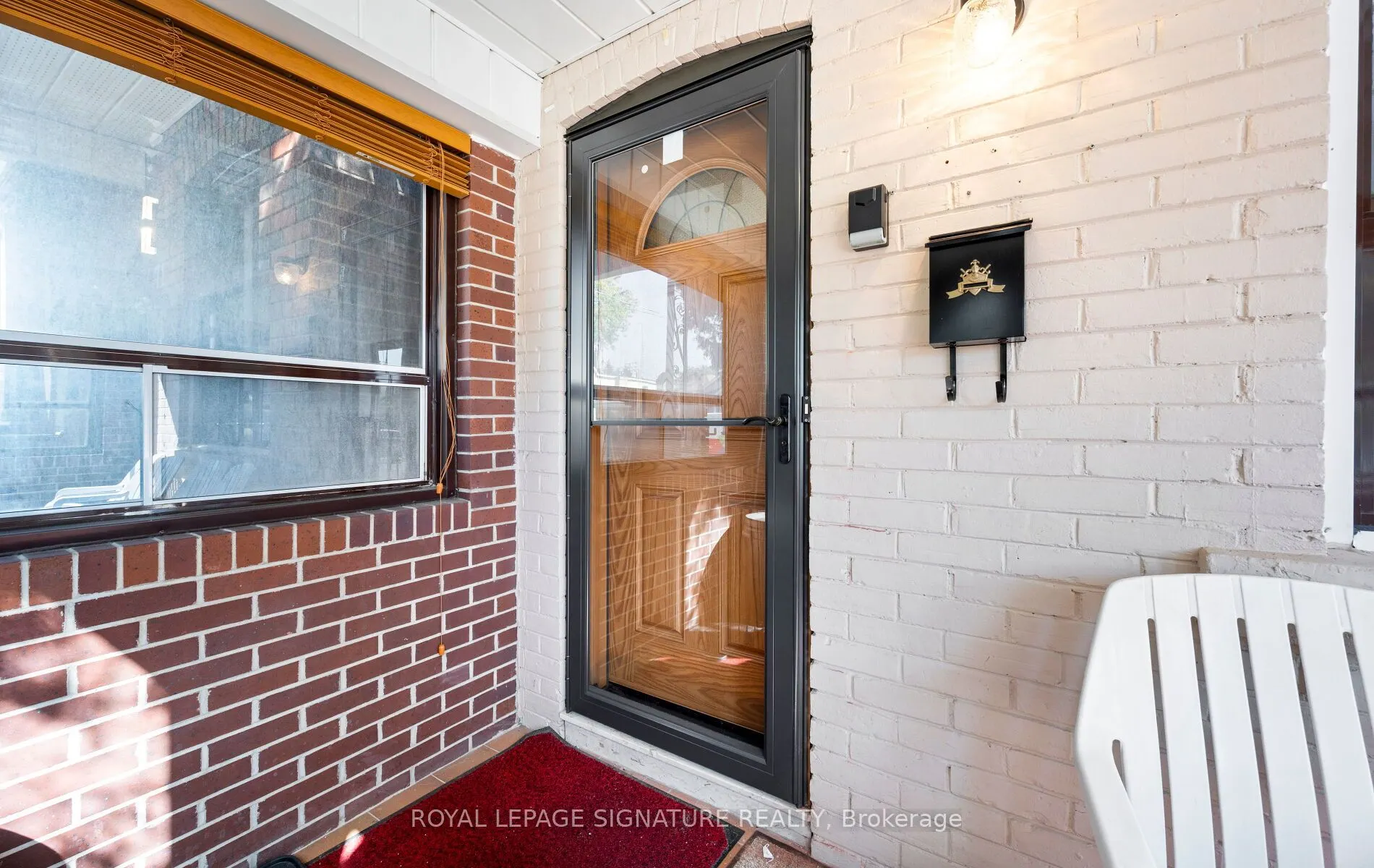 69 Chambers Avenue
