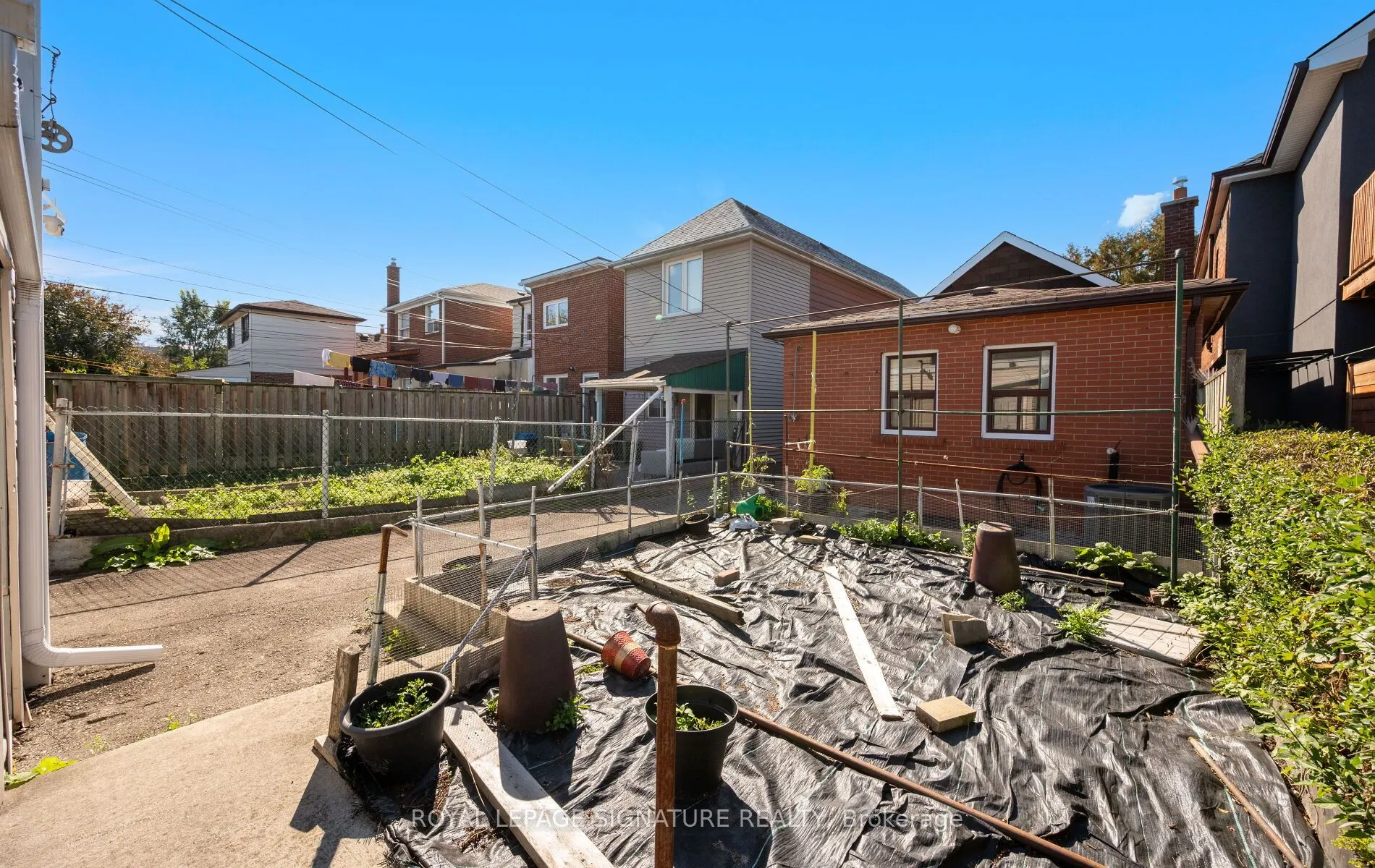 69 Chambers Avenue
