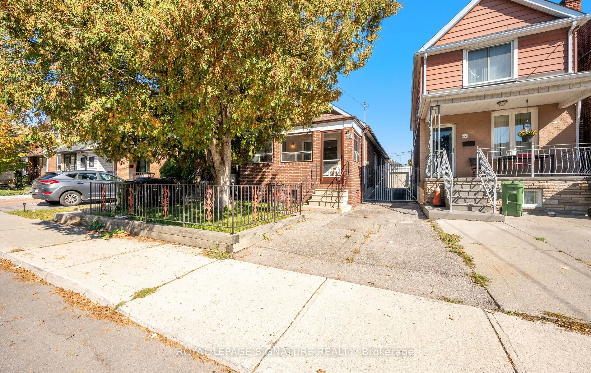 69 Chambers Avenue