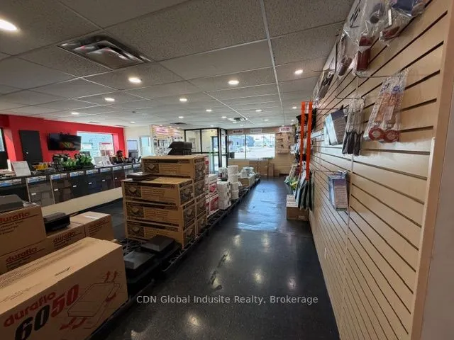 2624 Royal Windsor Drive, #9