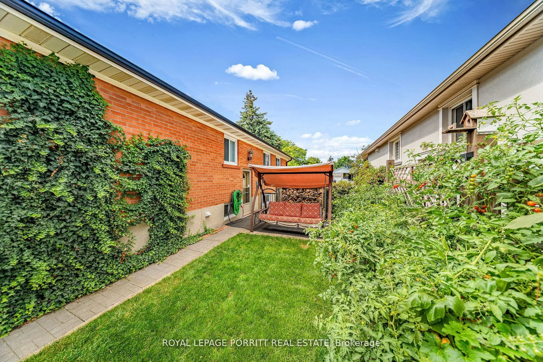 26 Richland Crescent