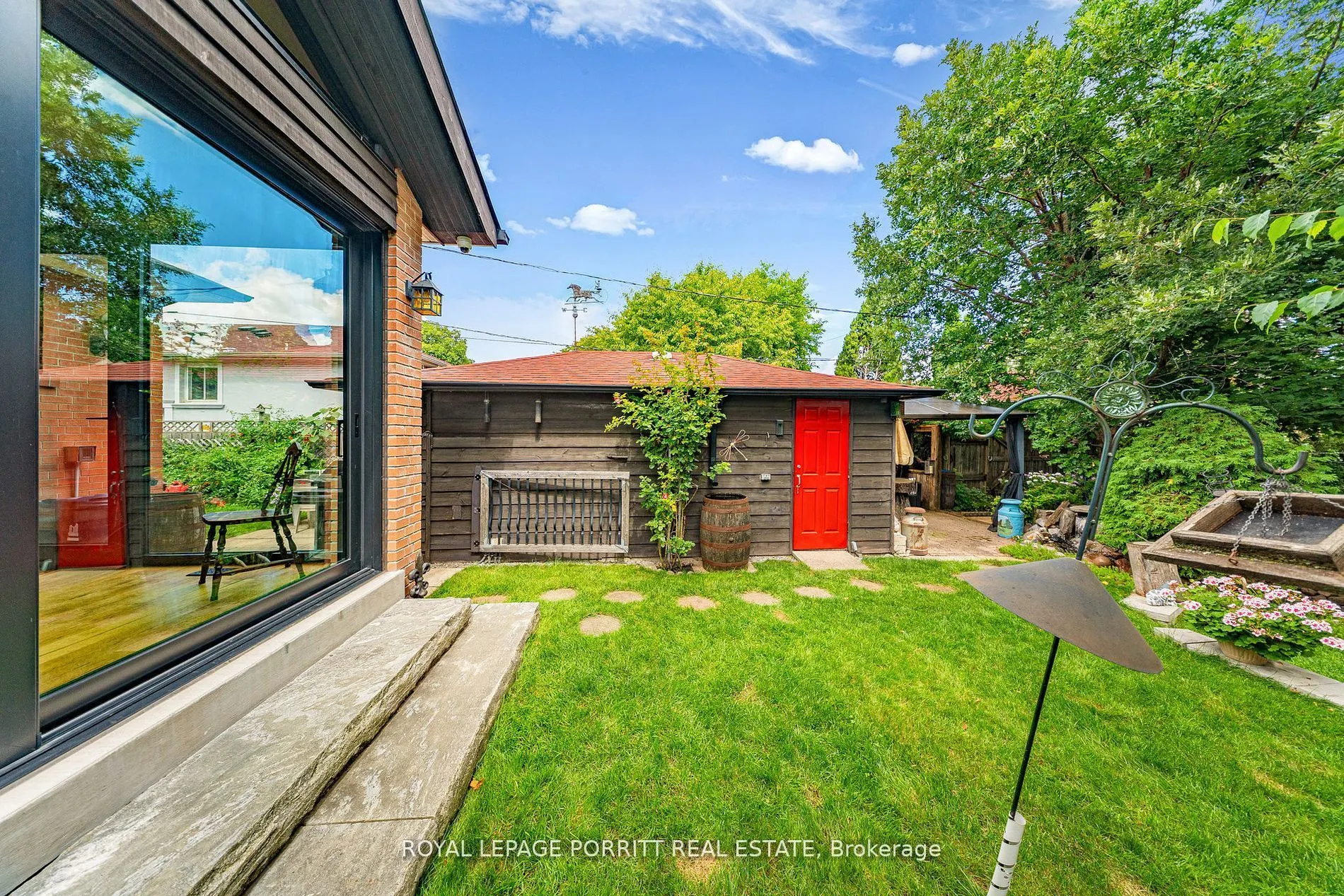 26 Richland Crescent