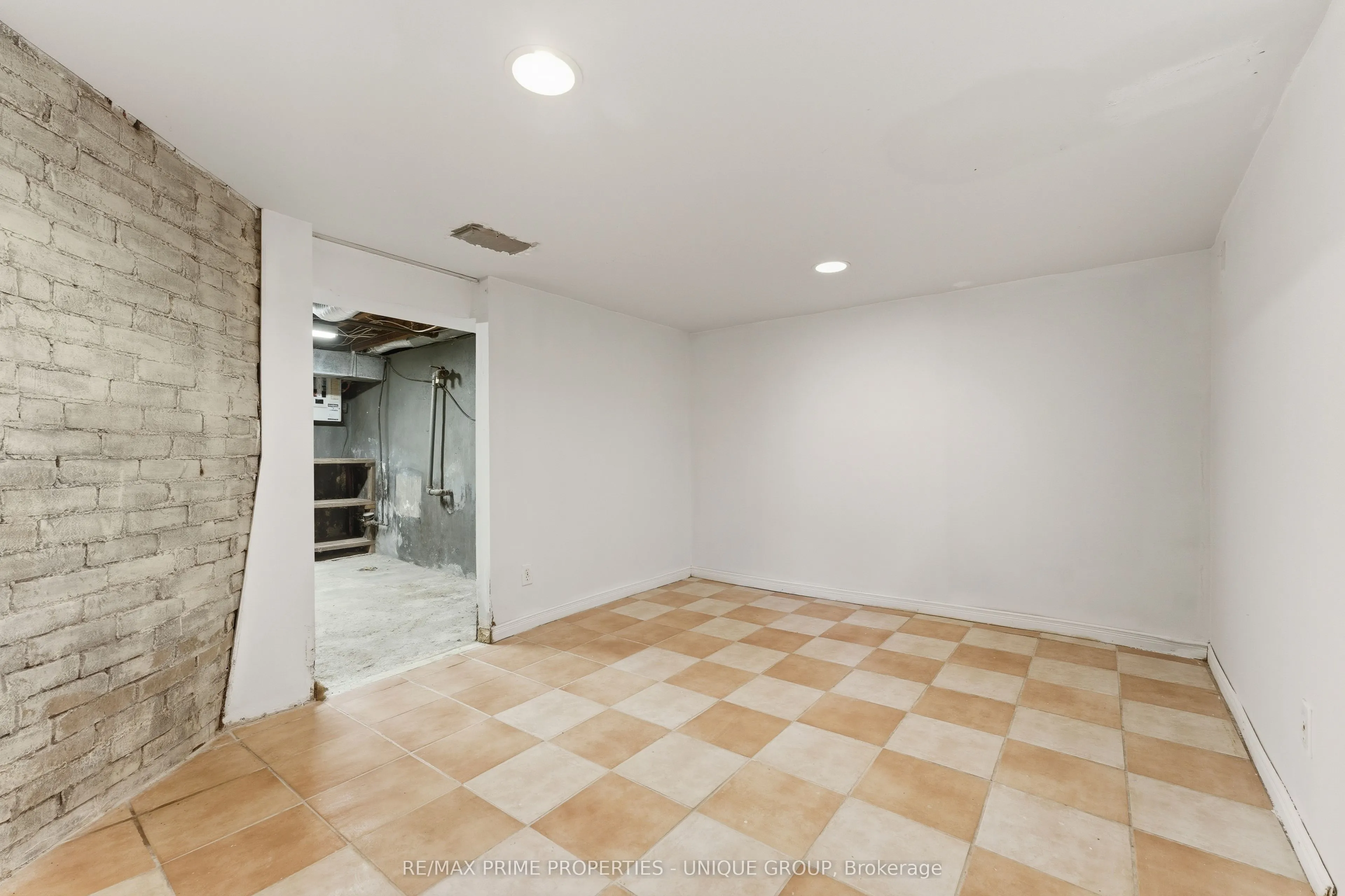 52 Long Branch Avenue