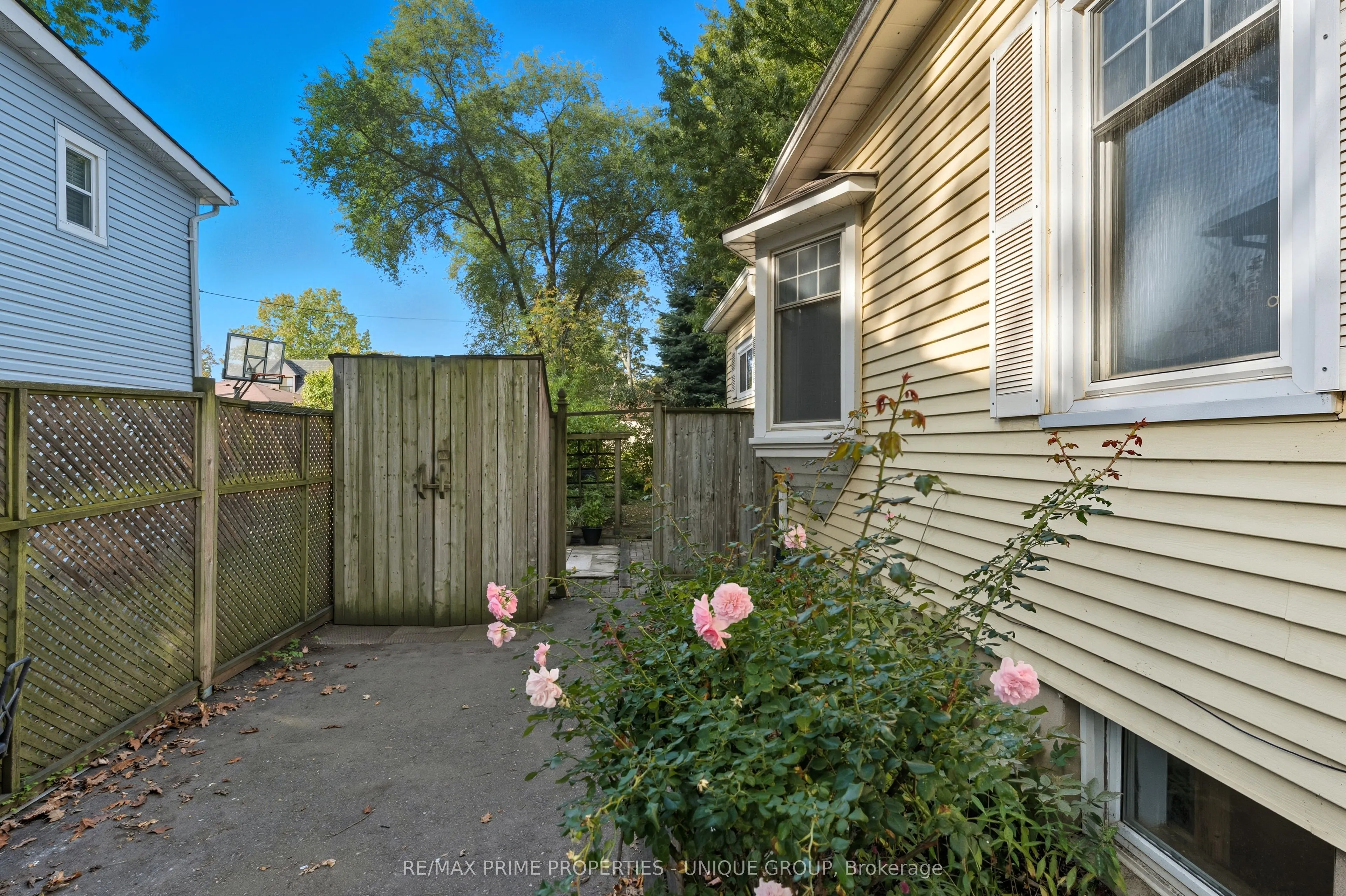 52 Long Branch Avenue