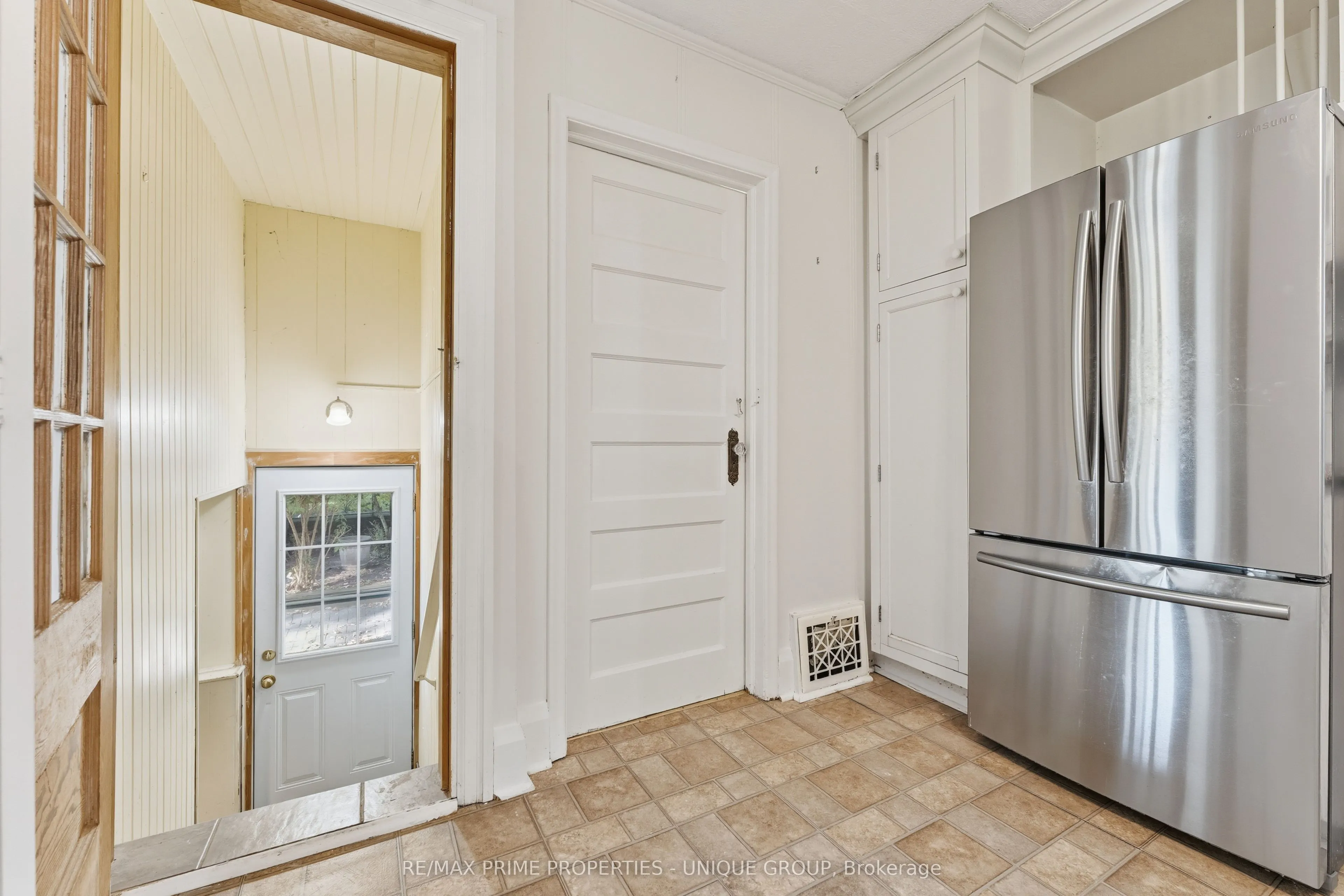 52 Long Branch Avenue