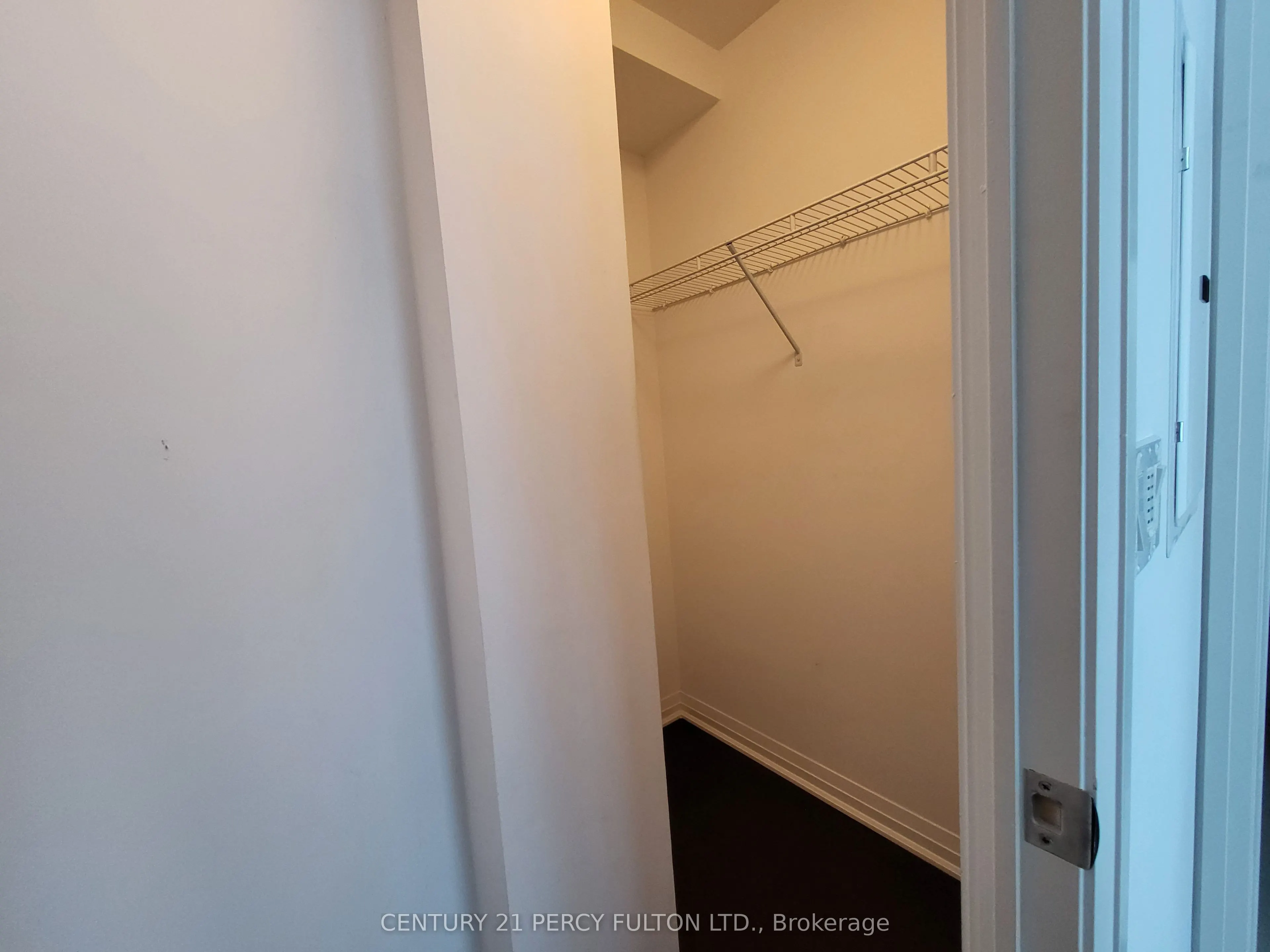 59 Annie Craig Drive, #403