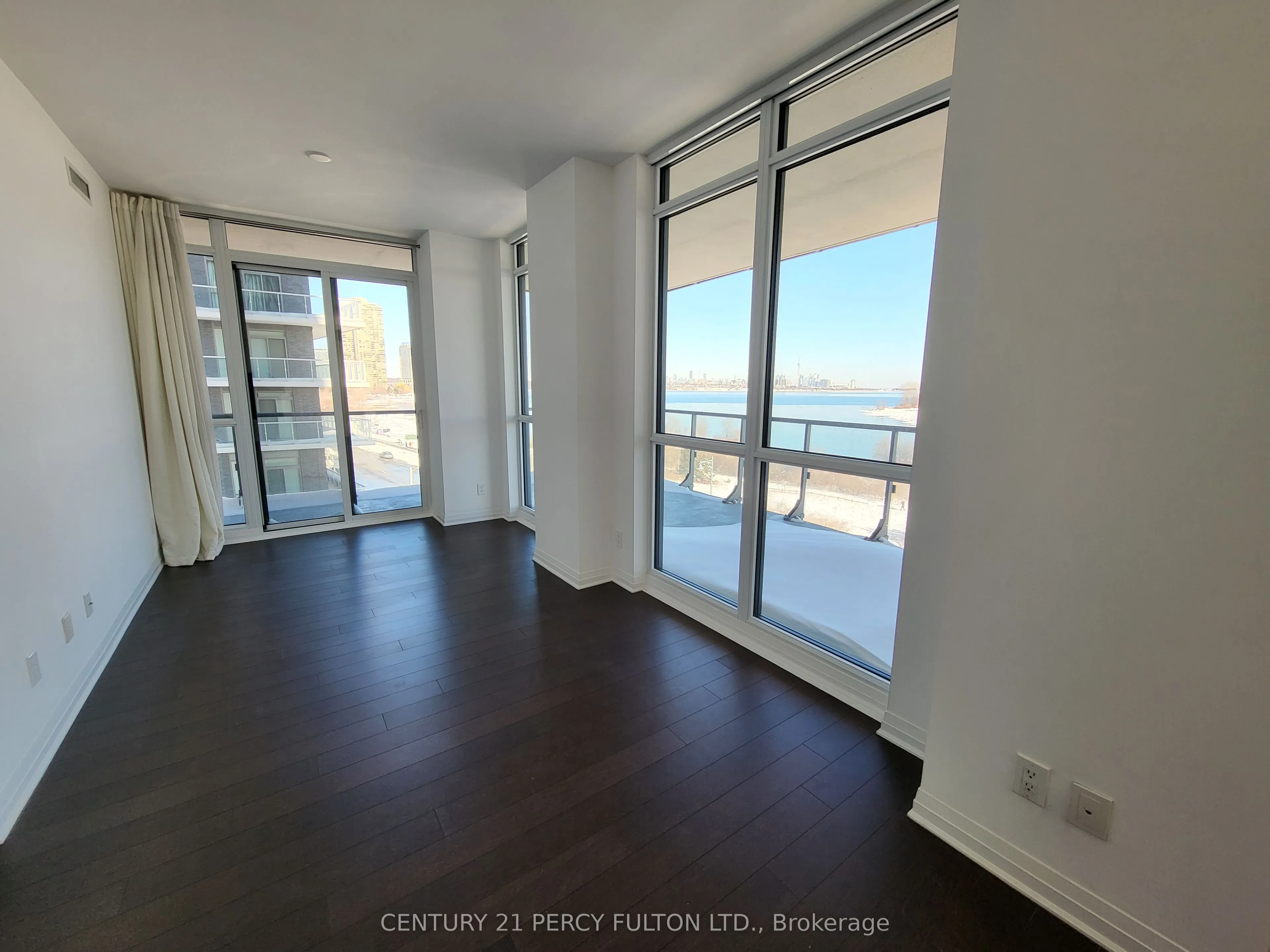 59 Annie Craig Drive, #403