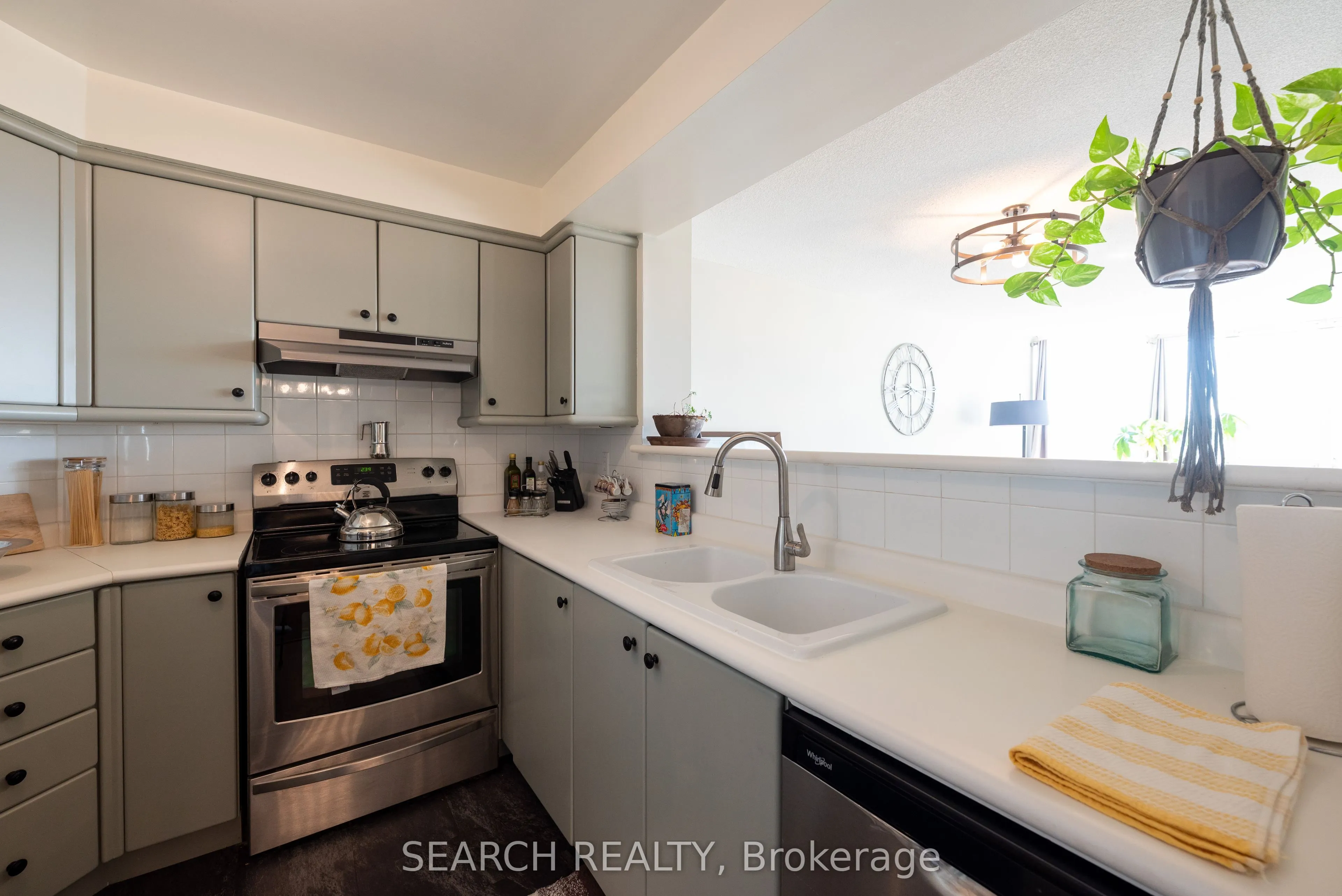 2285 Lake Shore Boulevard W, #1705