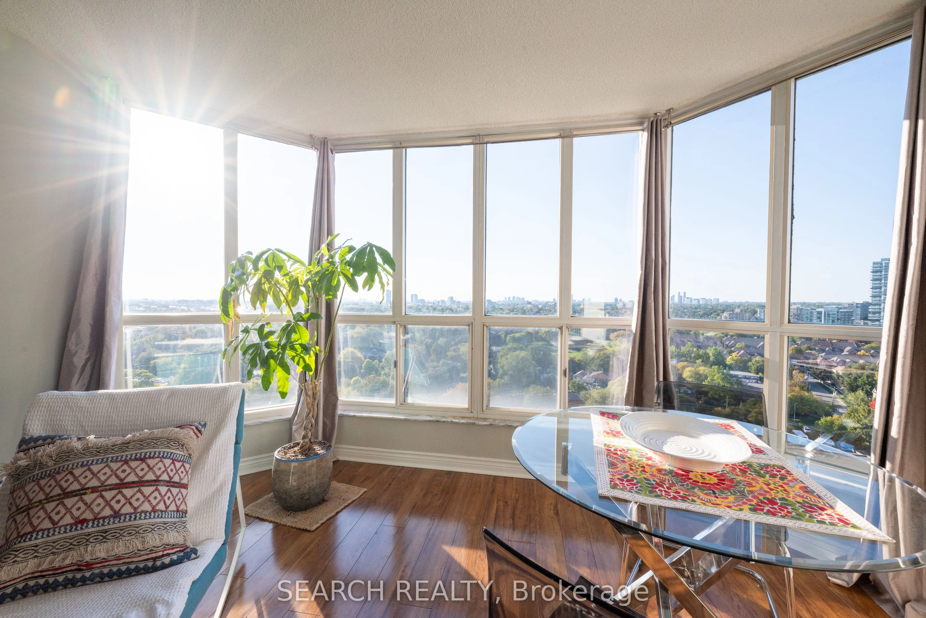 2285 Lake Shore Boulevard W, #1705