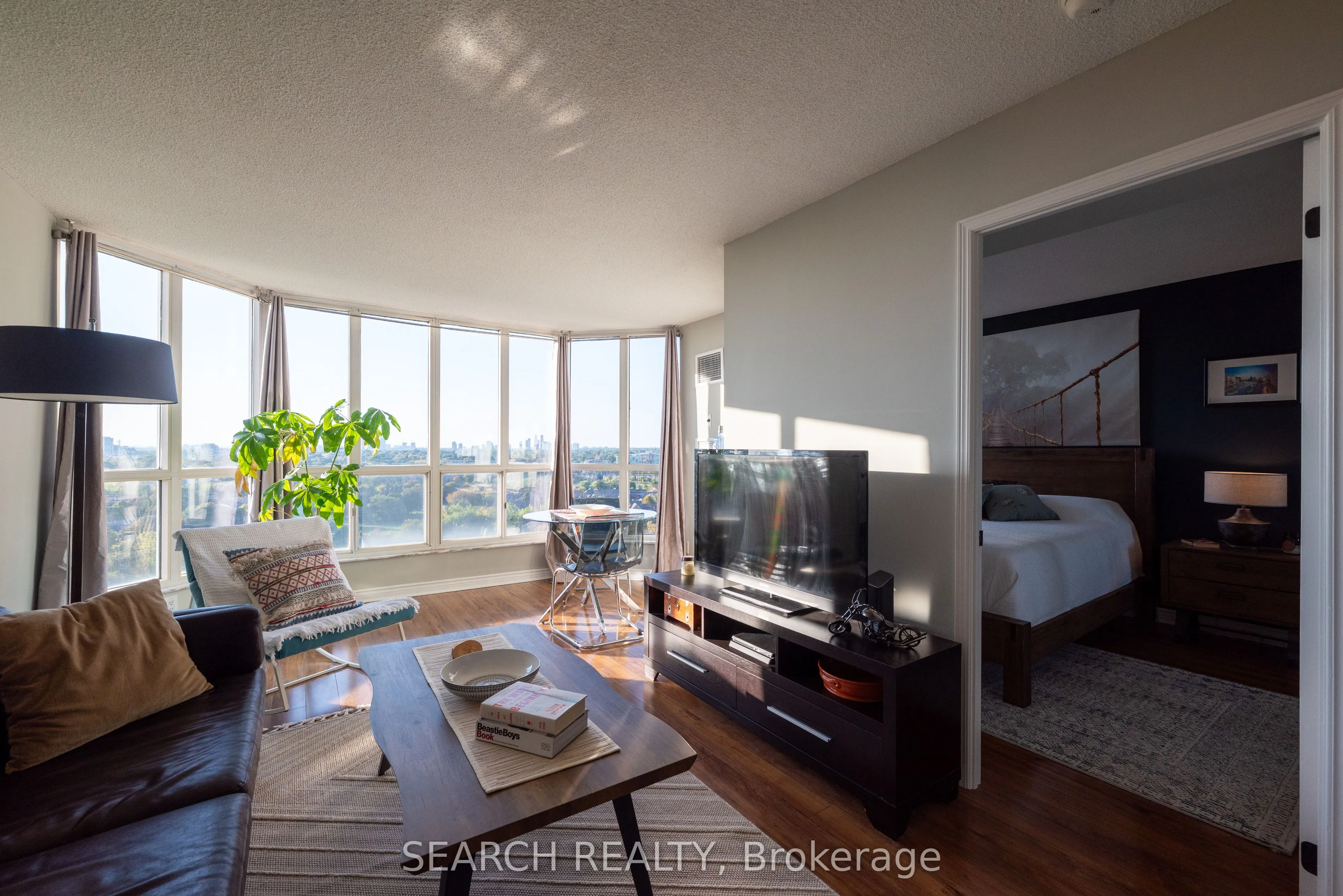 2285 Lake Shore Boulevard W, #1705