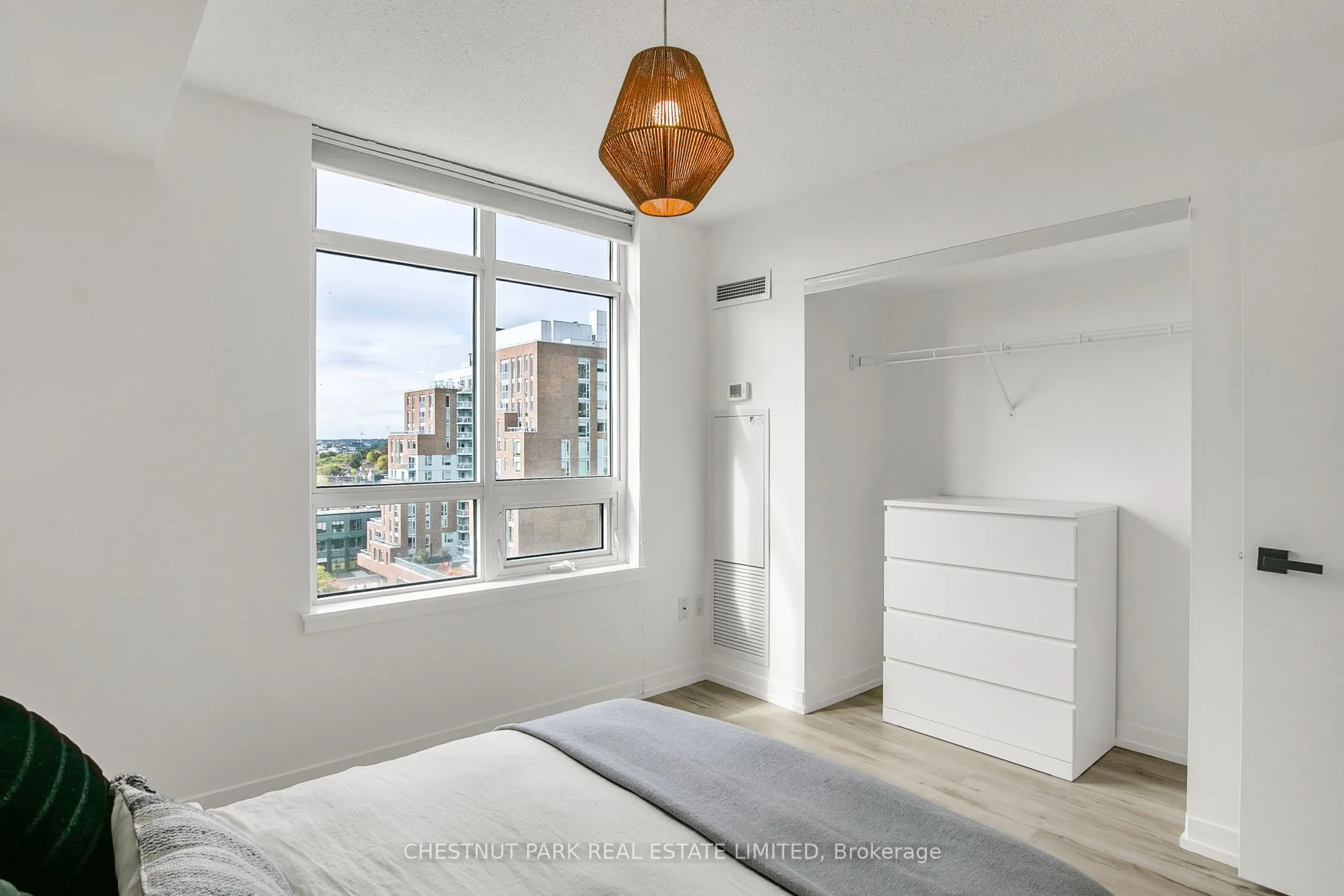 816 Lansdowne Avenue, #1008
