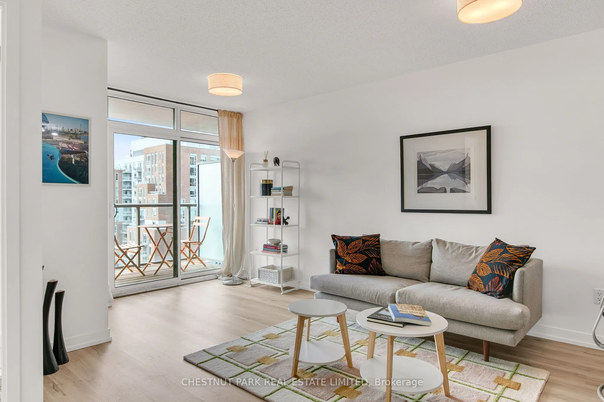 816 Lansdowne Avenue, #1008